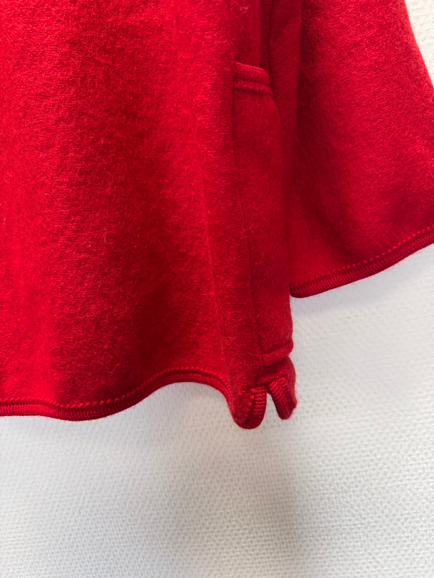 Veste autrichienne rouge