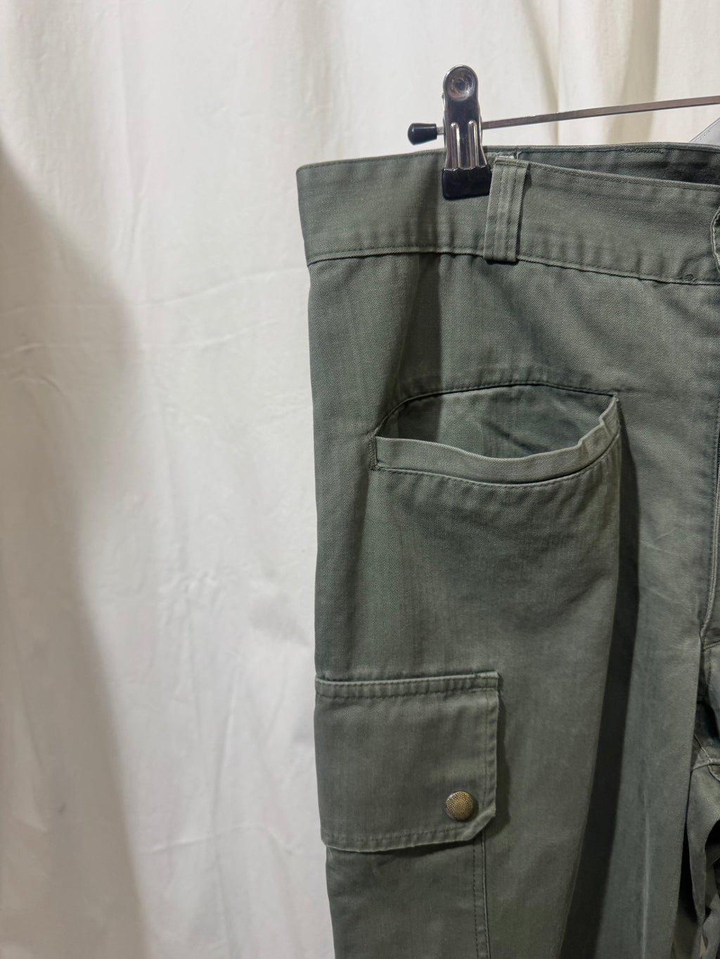 Pantalon cargo militaire