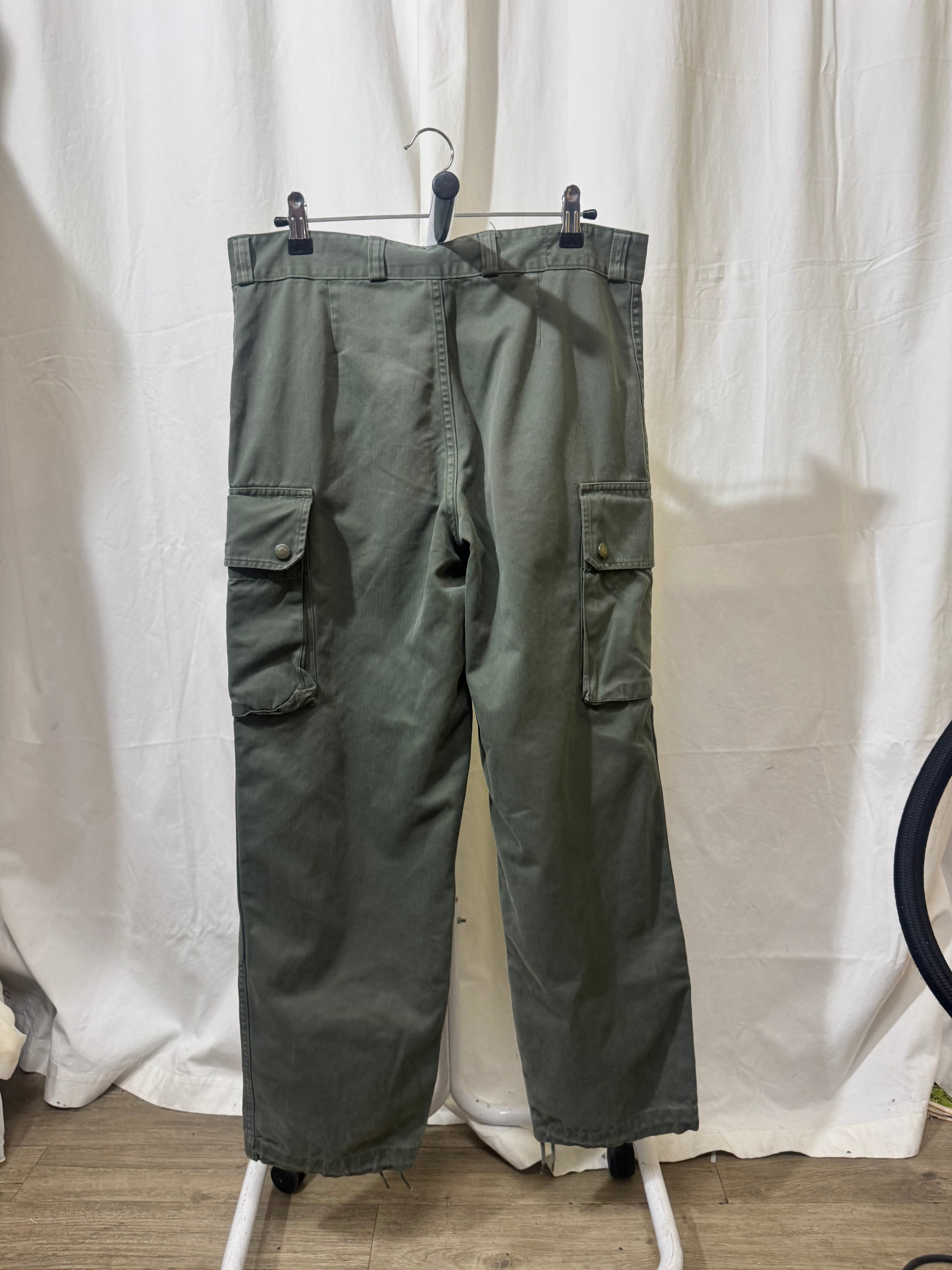 Pantalon cargo militaire