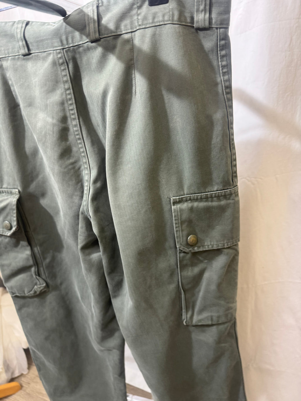 Pantalon cargo militaire