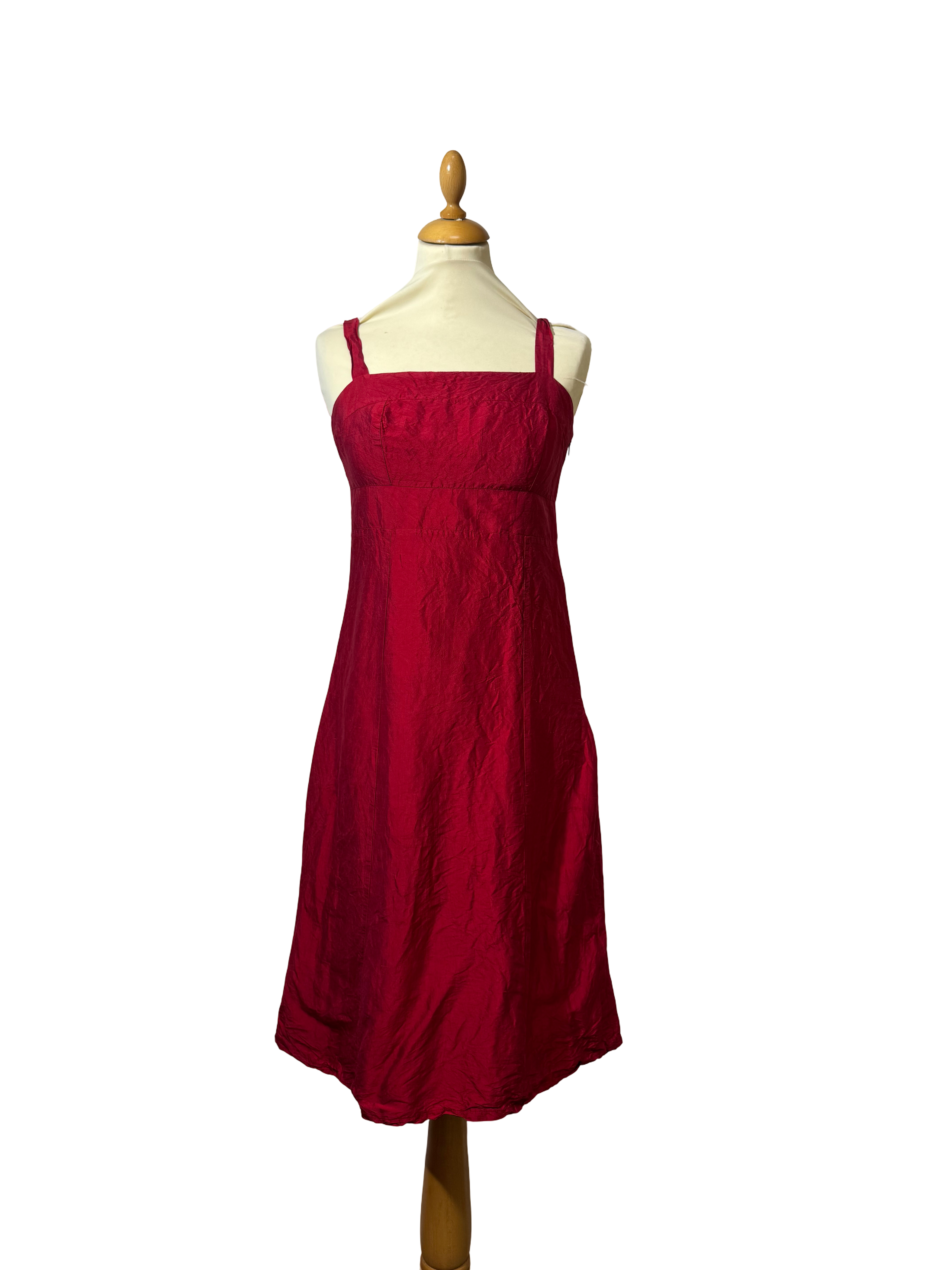 Robe rouge en soie