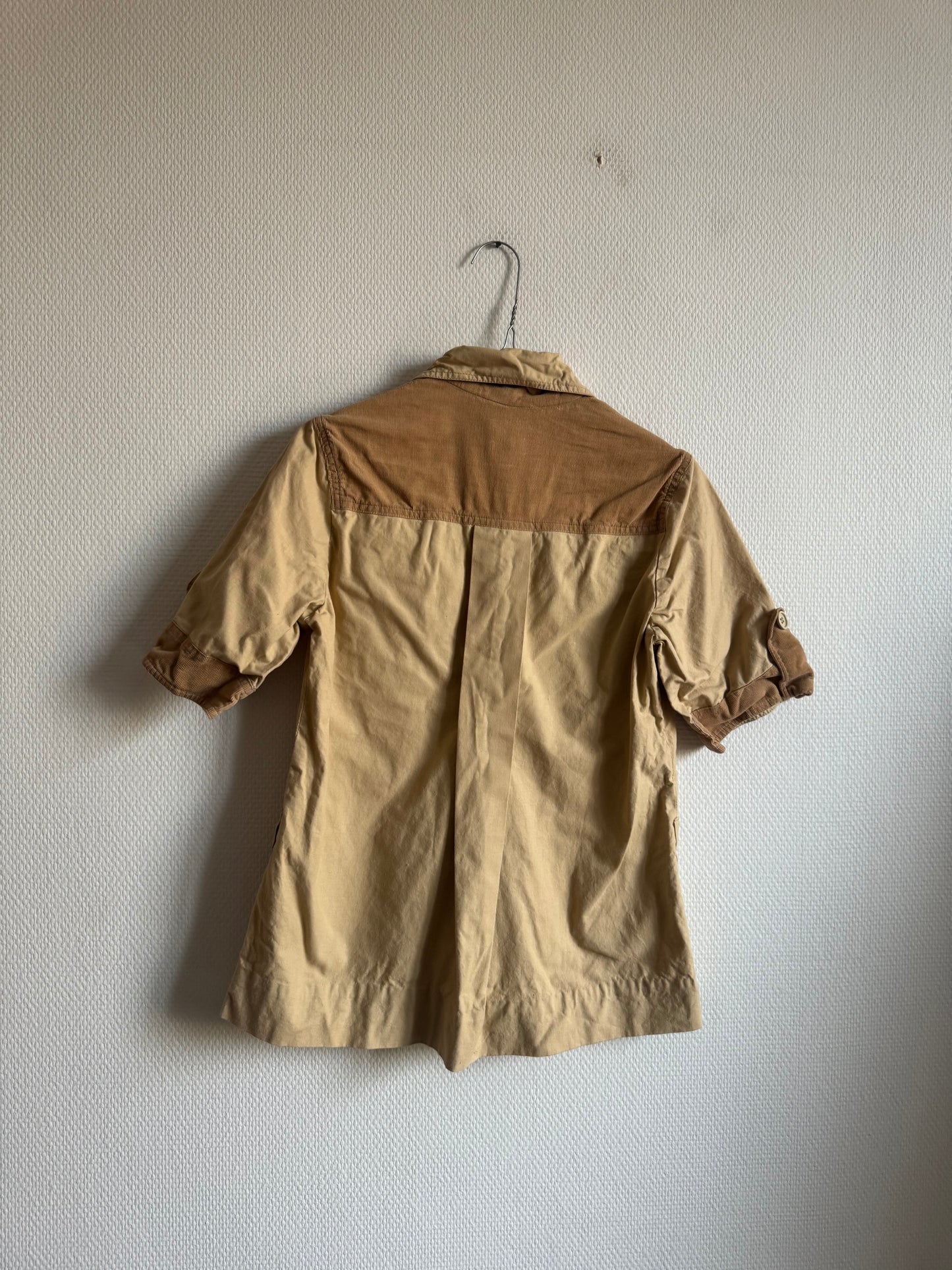 Chemise beige 70s