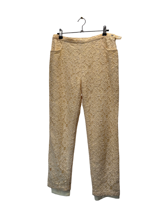 Pantalon en dentelle