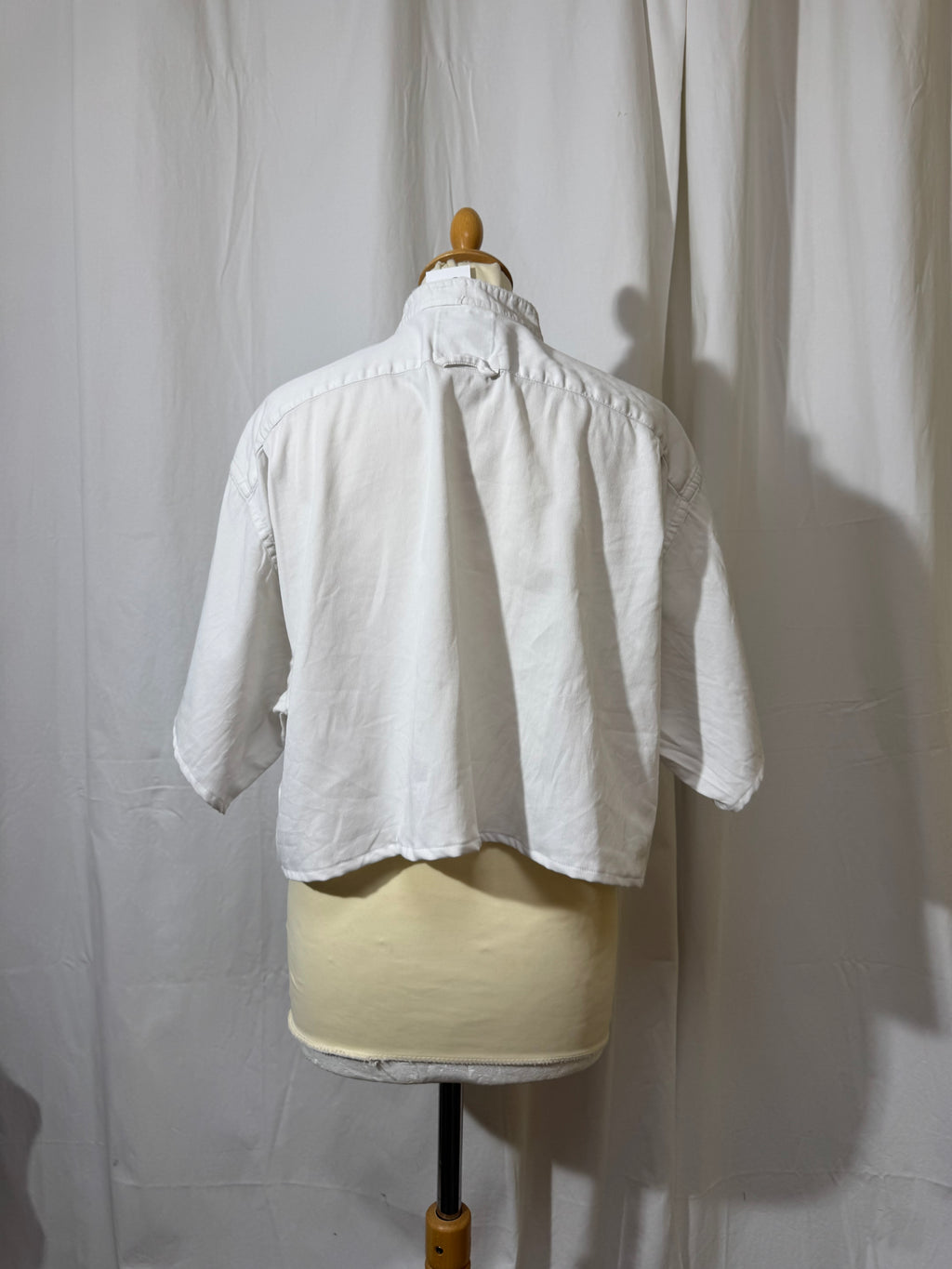 Chemise courte blanche