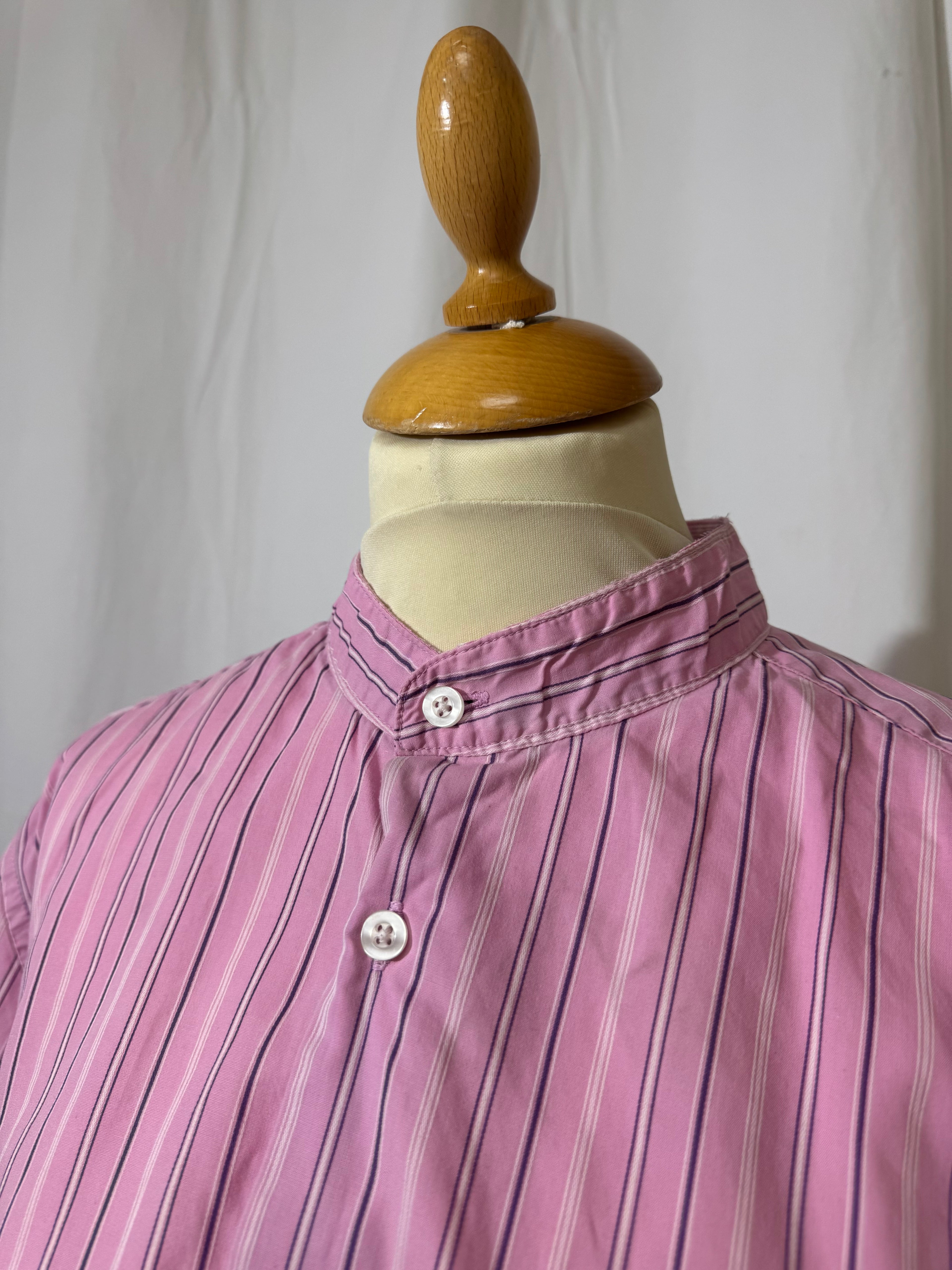 Chemise à rayures rose