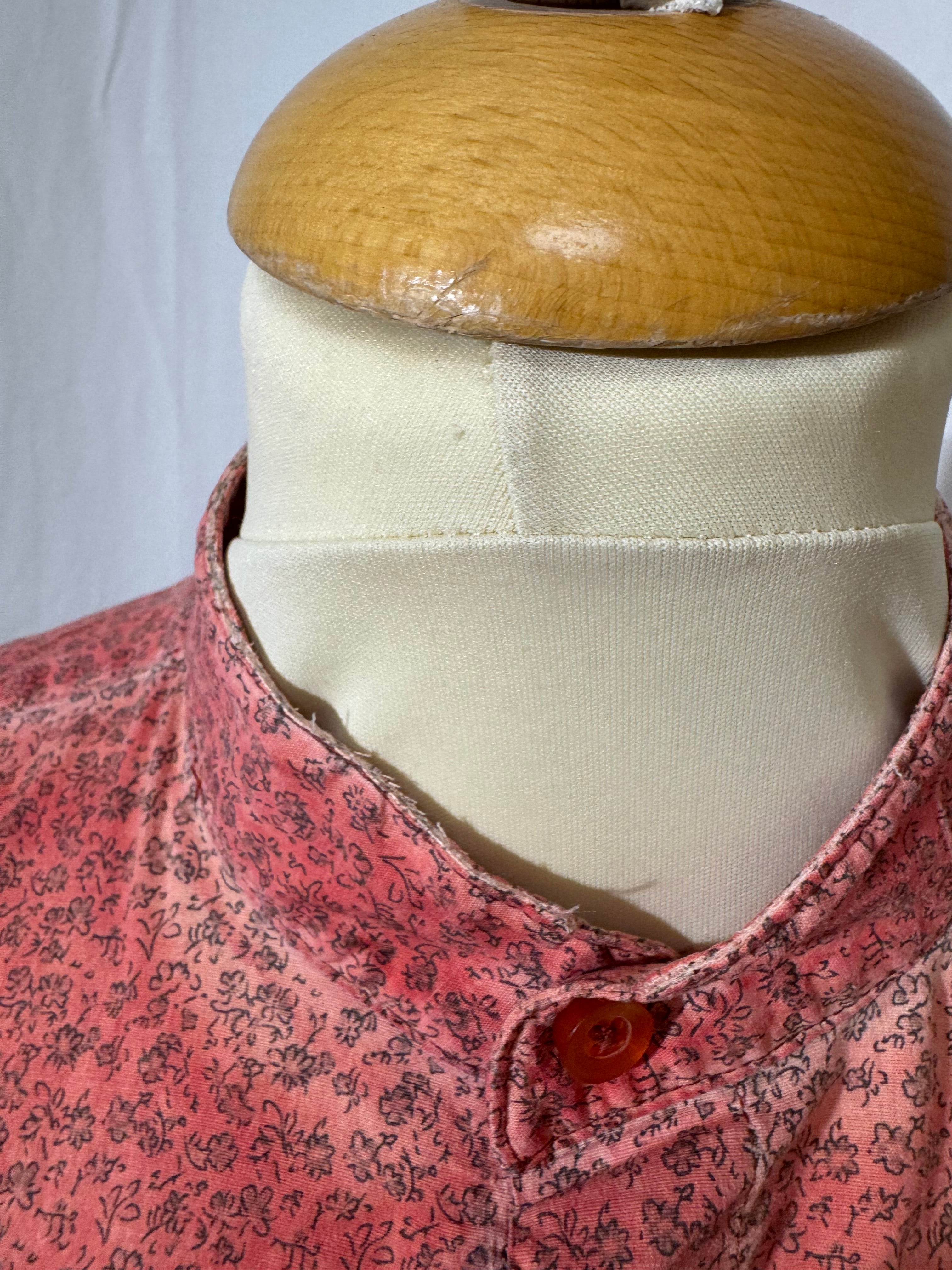 Chemise courte à fleurs