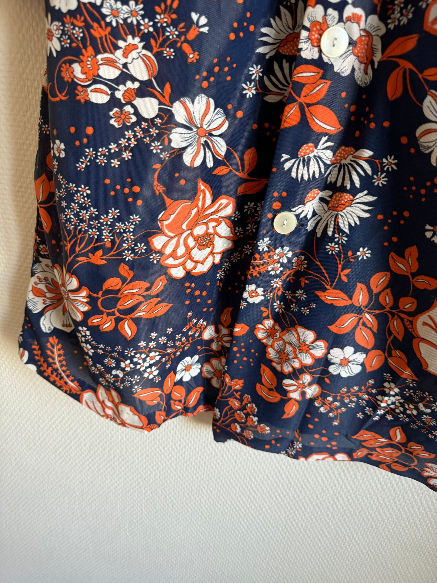 Blouse à motif 70s