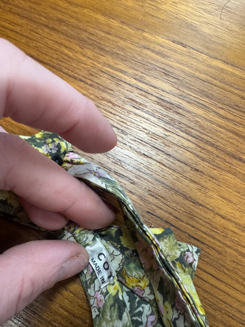 Noeud papillon à fleurs