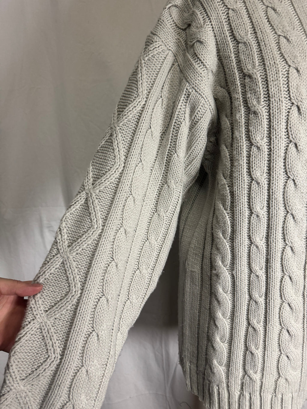 Pull en maille torsade