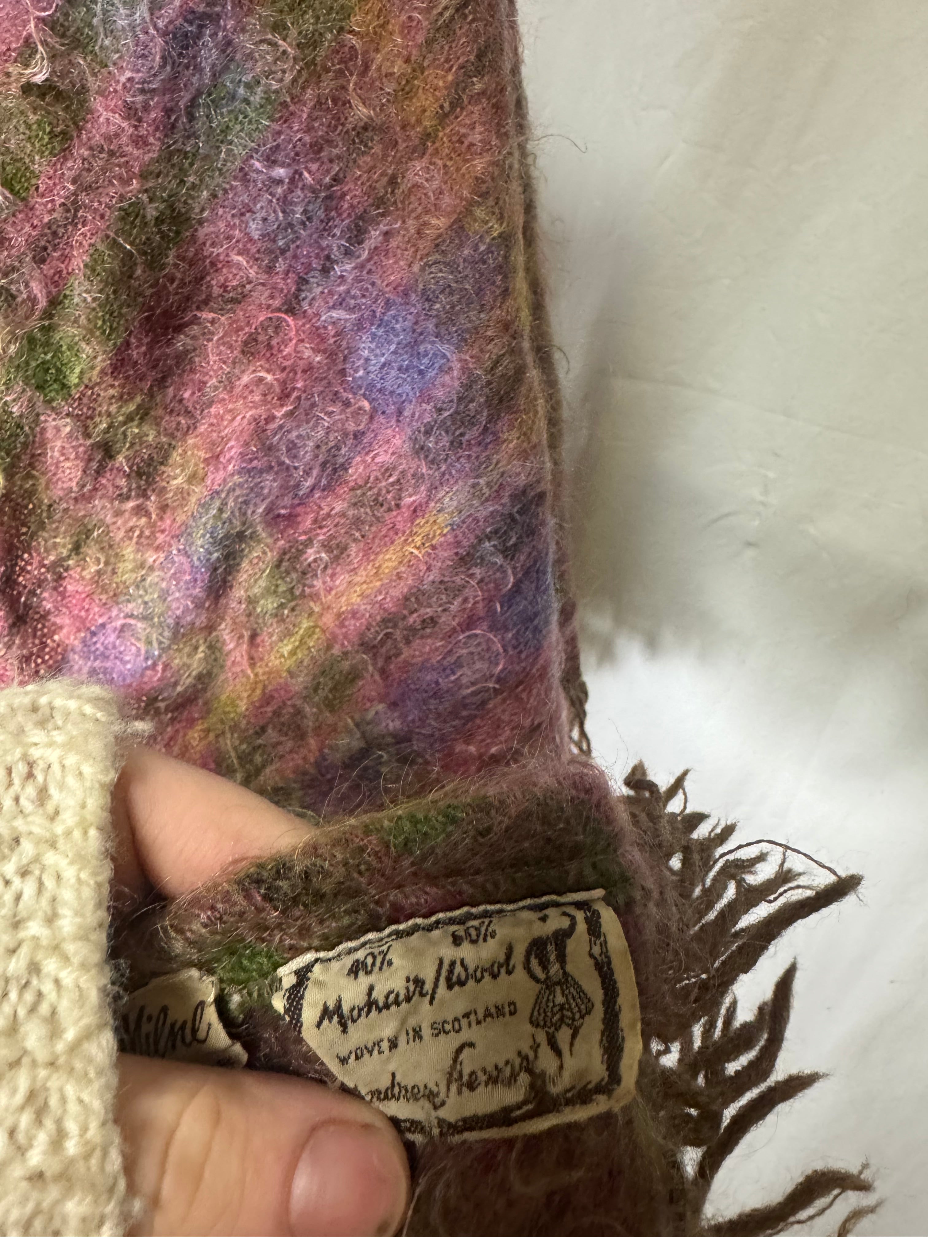 Châle rose en mohair