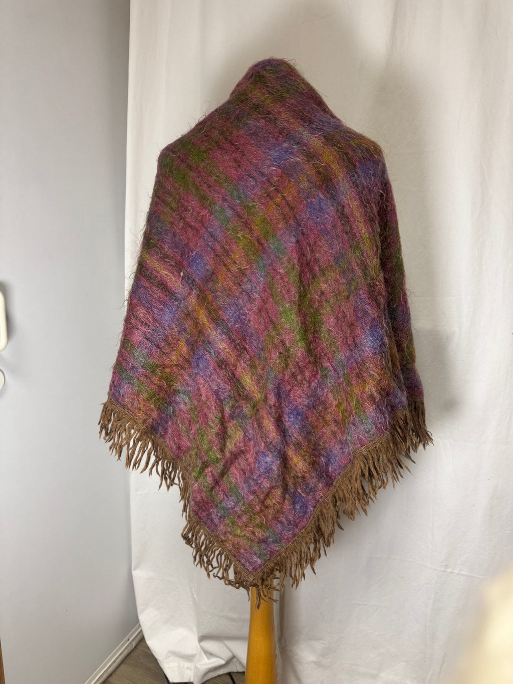 Châle rose en mohair