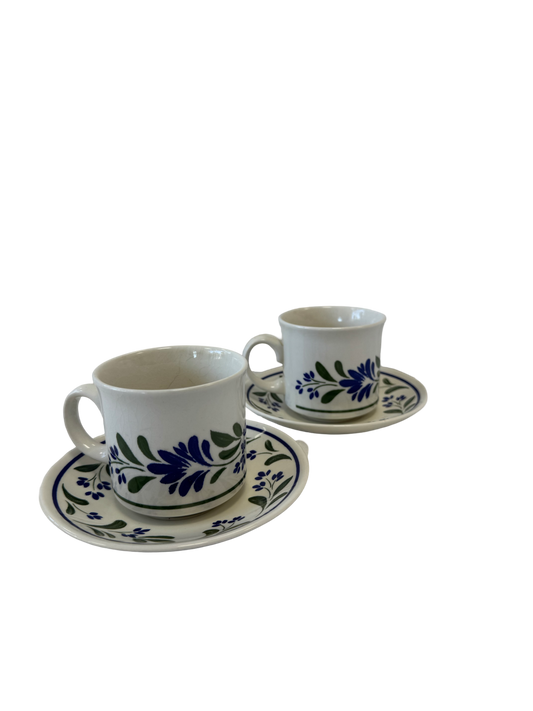 Tasses à café anglaises