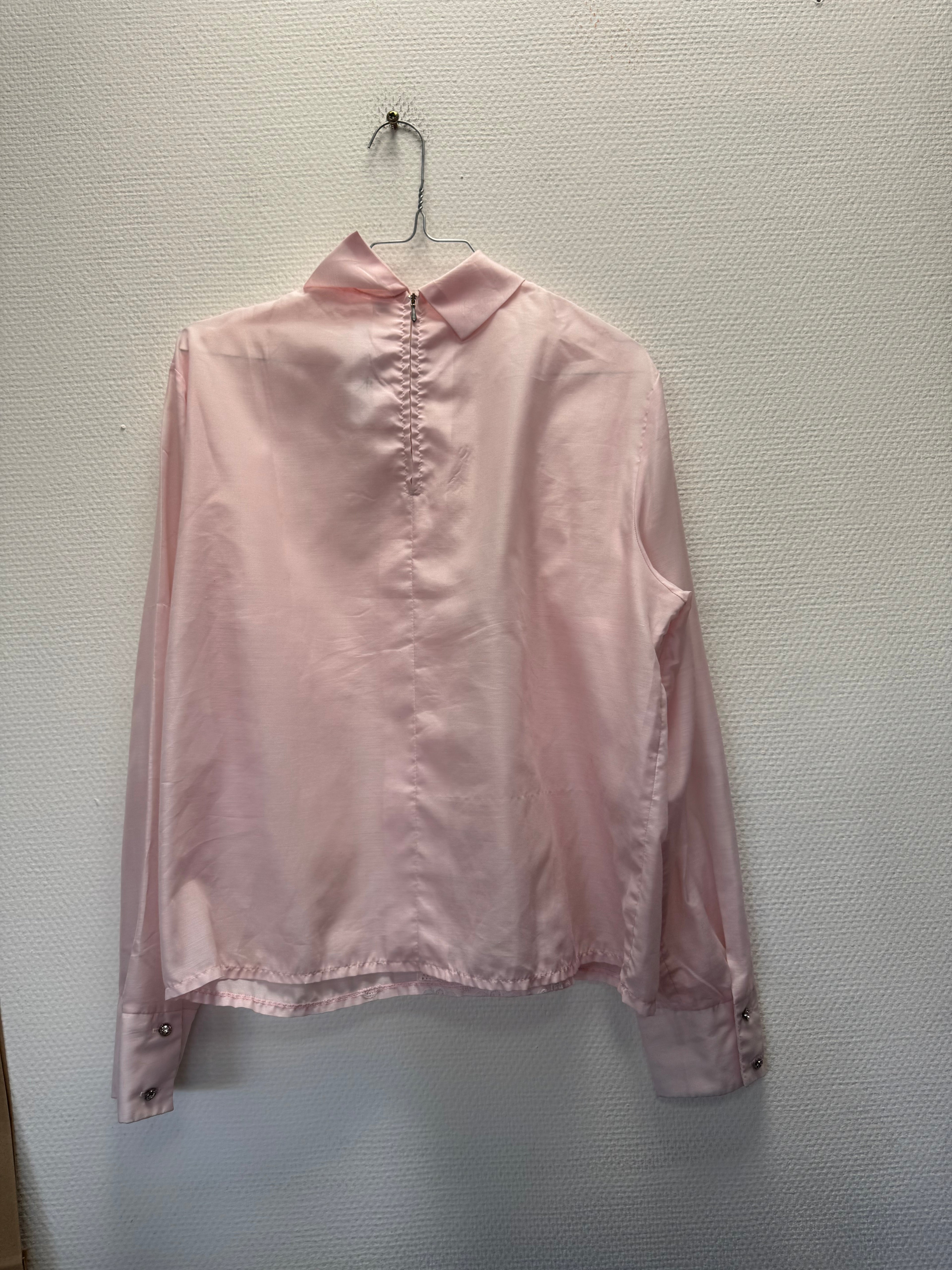 Blouse brodée rose