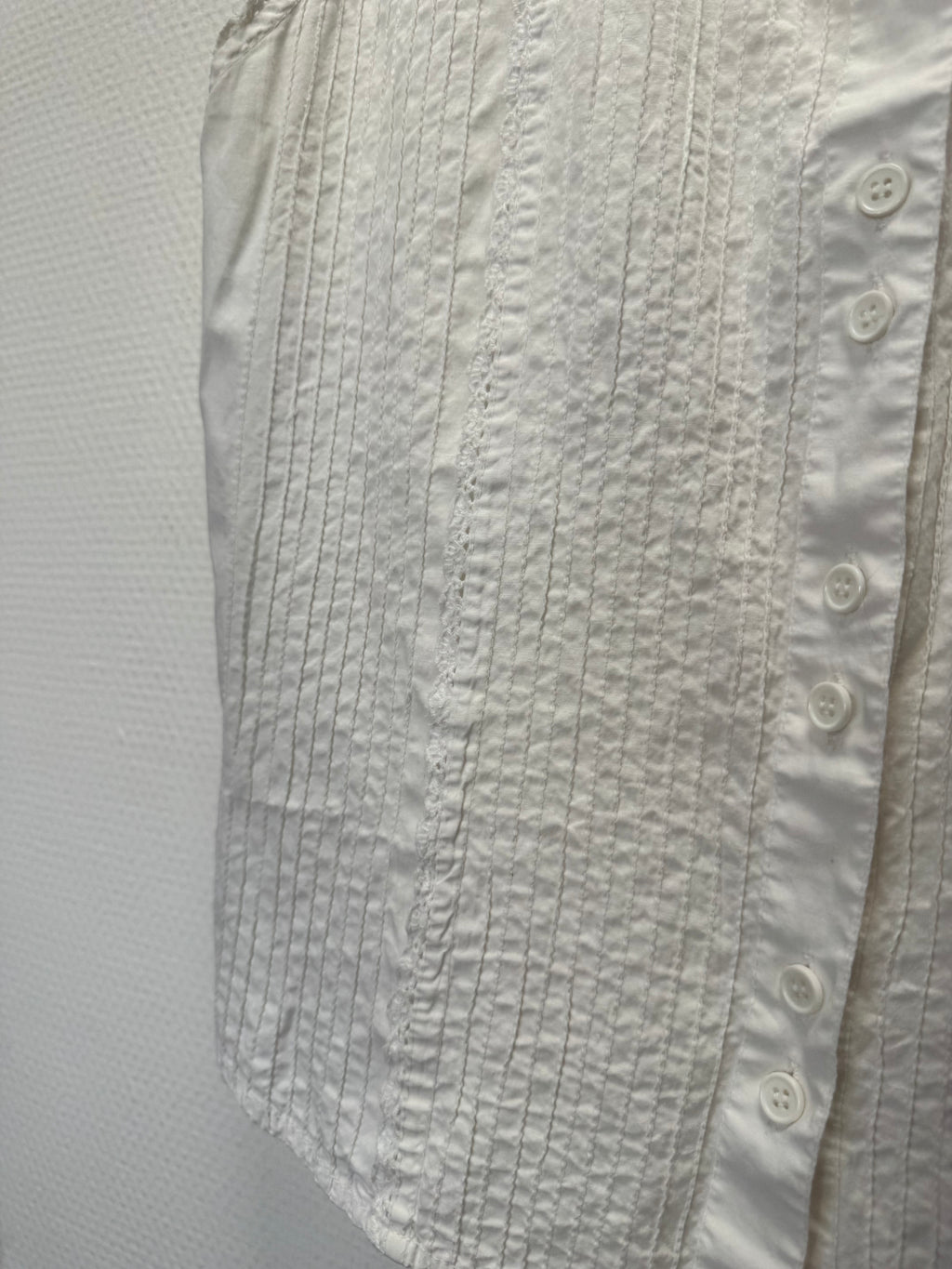 Chemise blanche brodée