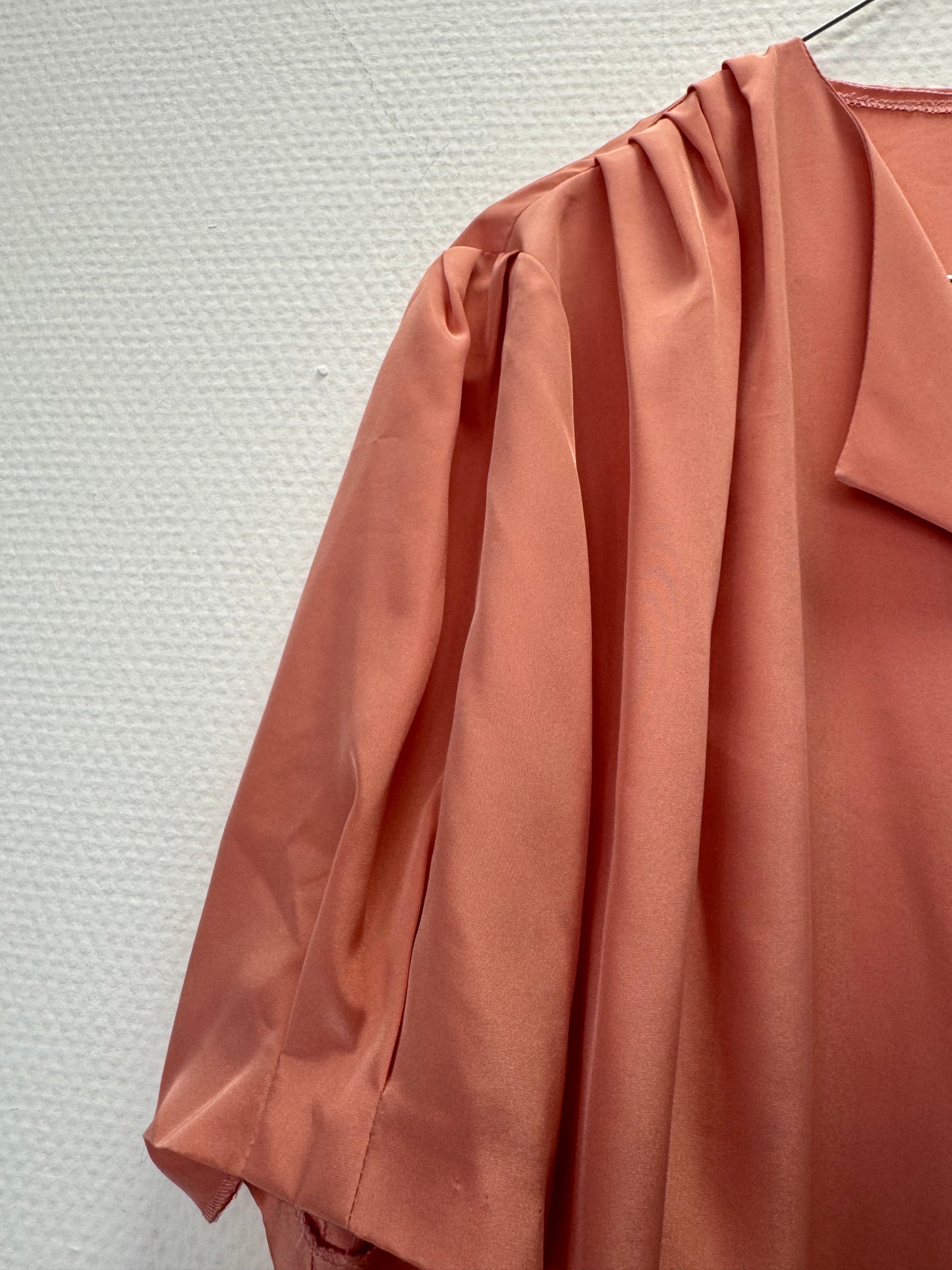 Chemise rose 80s