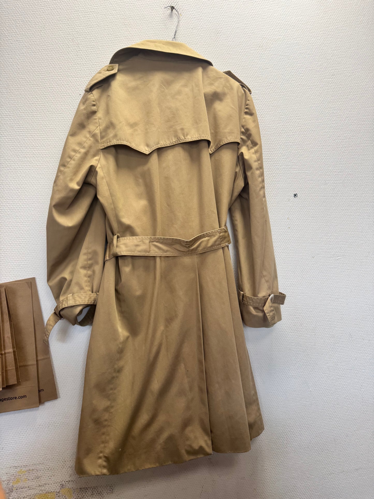 Trench-coat beige