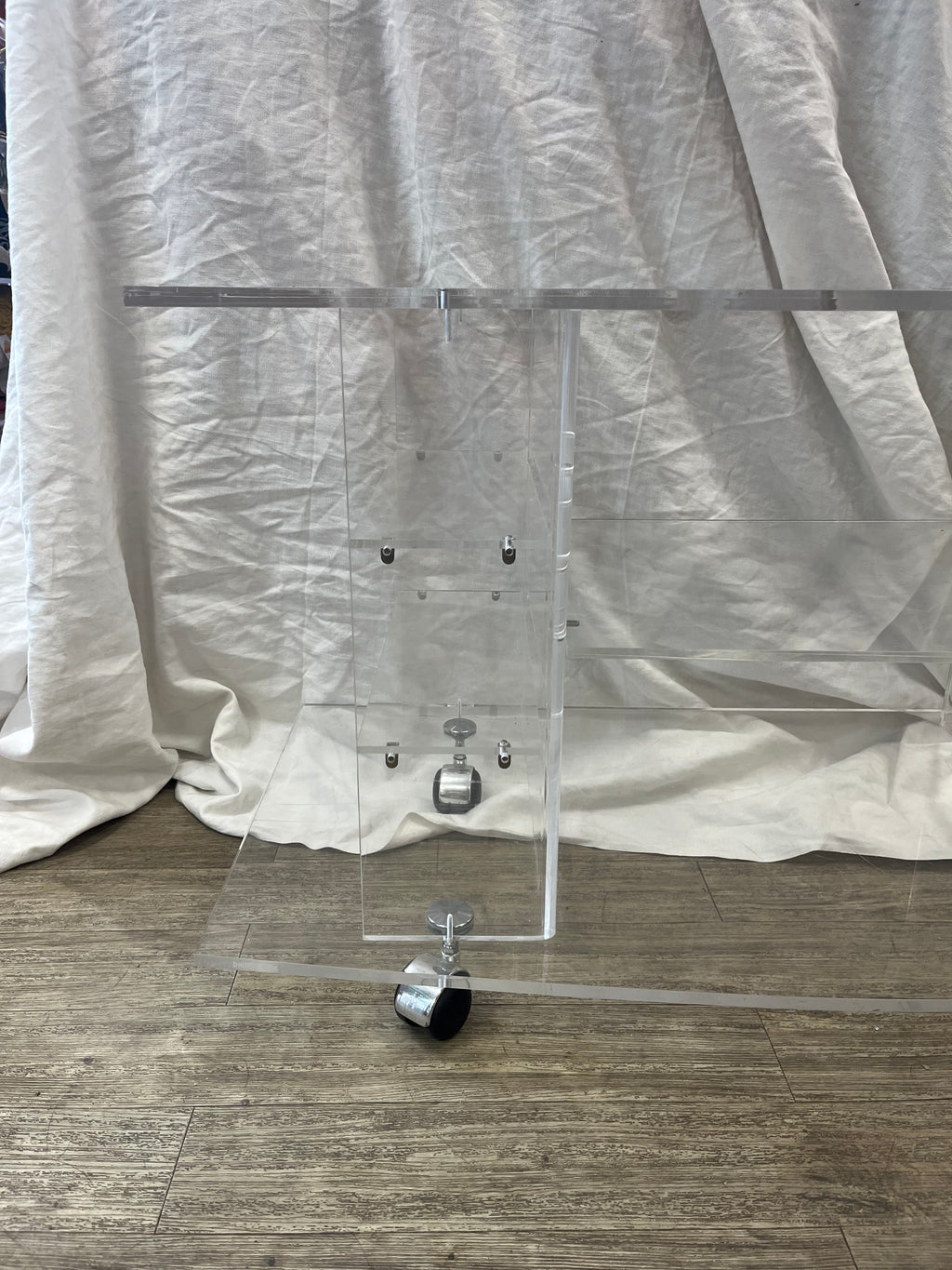 Desserte en plexiglas David Lange