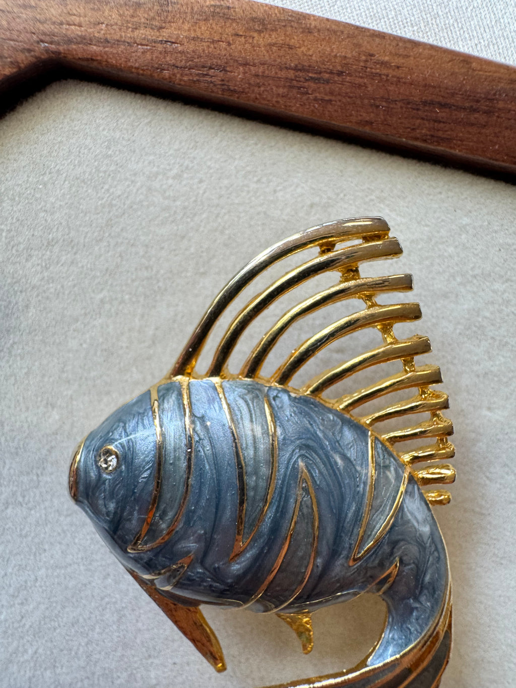 Broche poisson