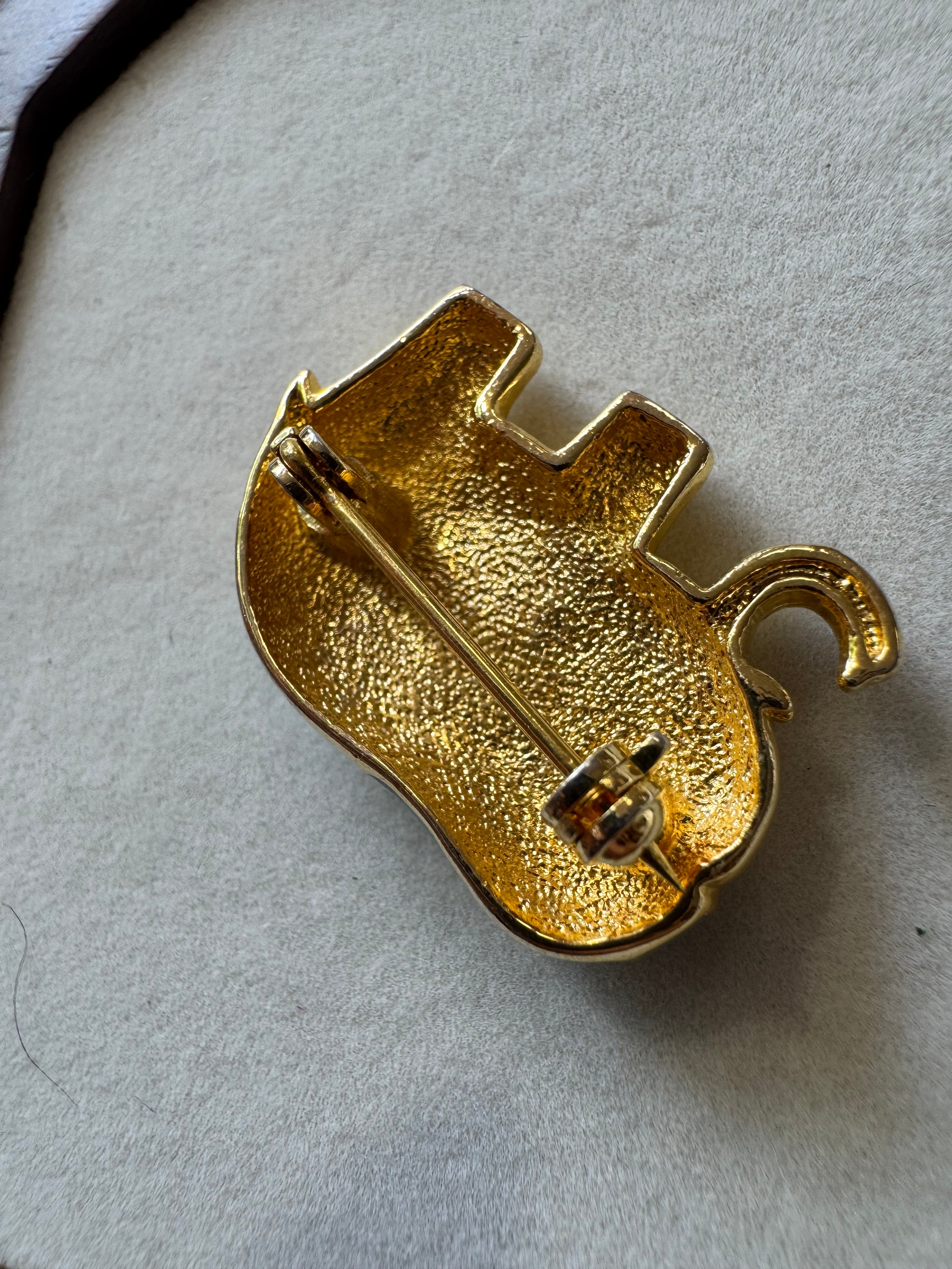 Broche éléphant