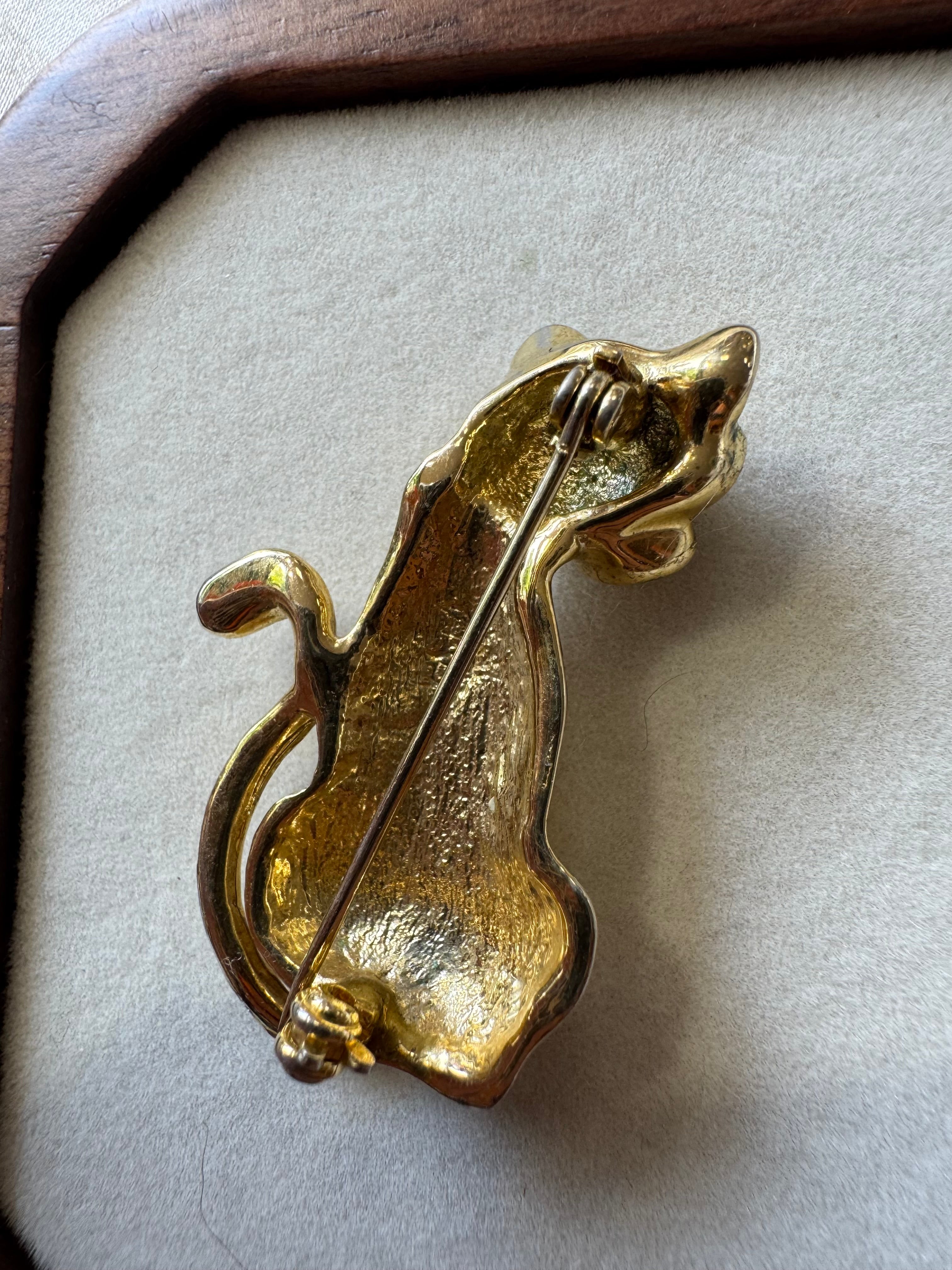 Broche léopard