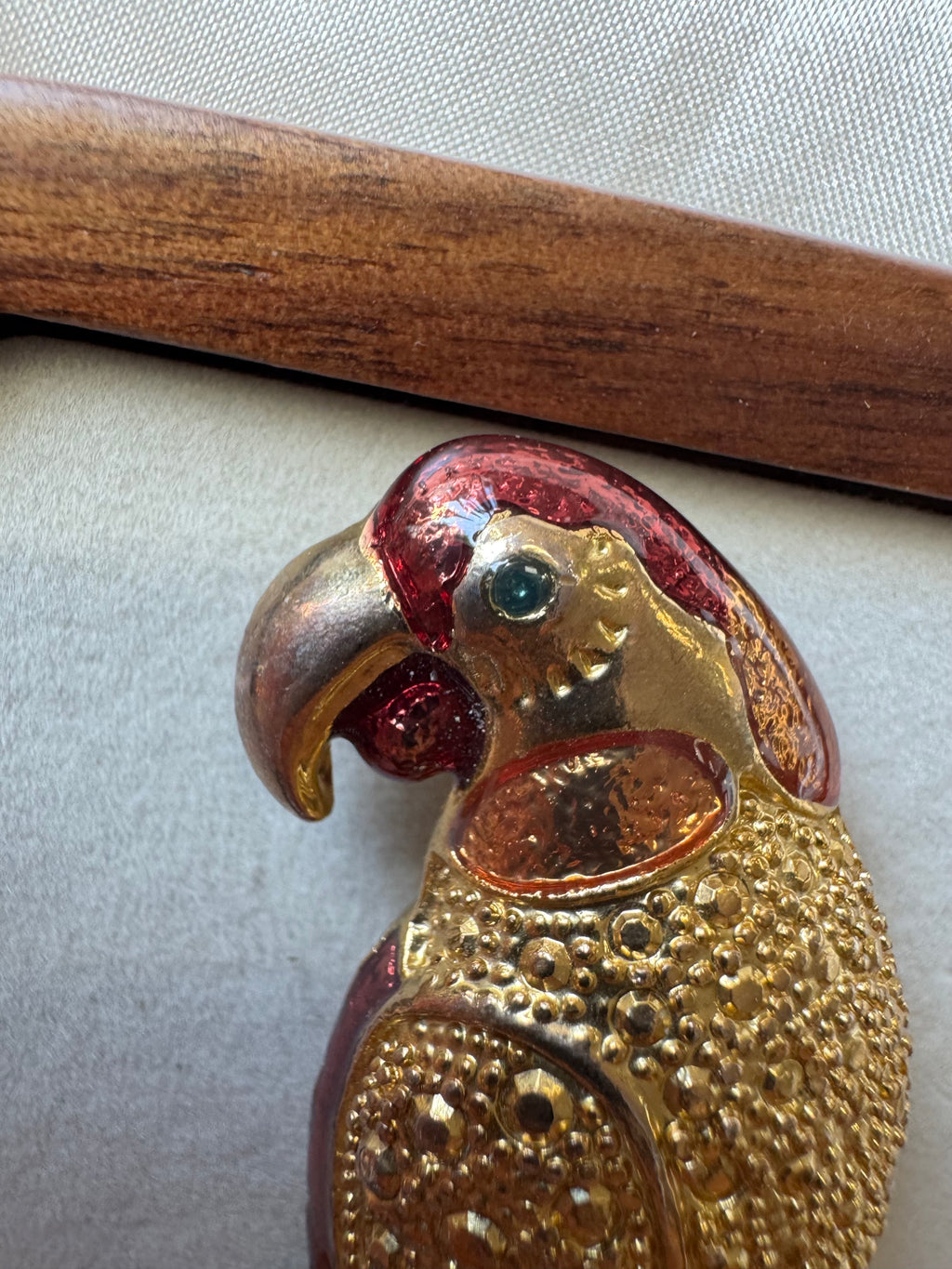 Broche perroquet