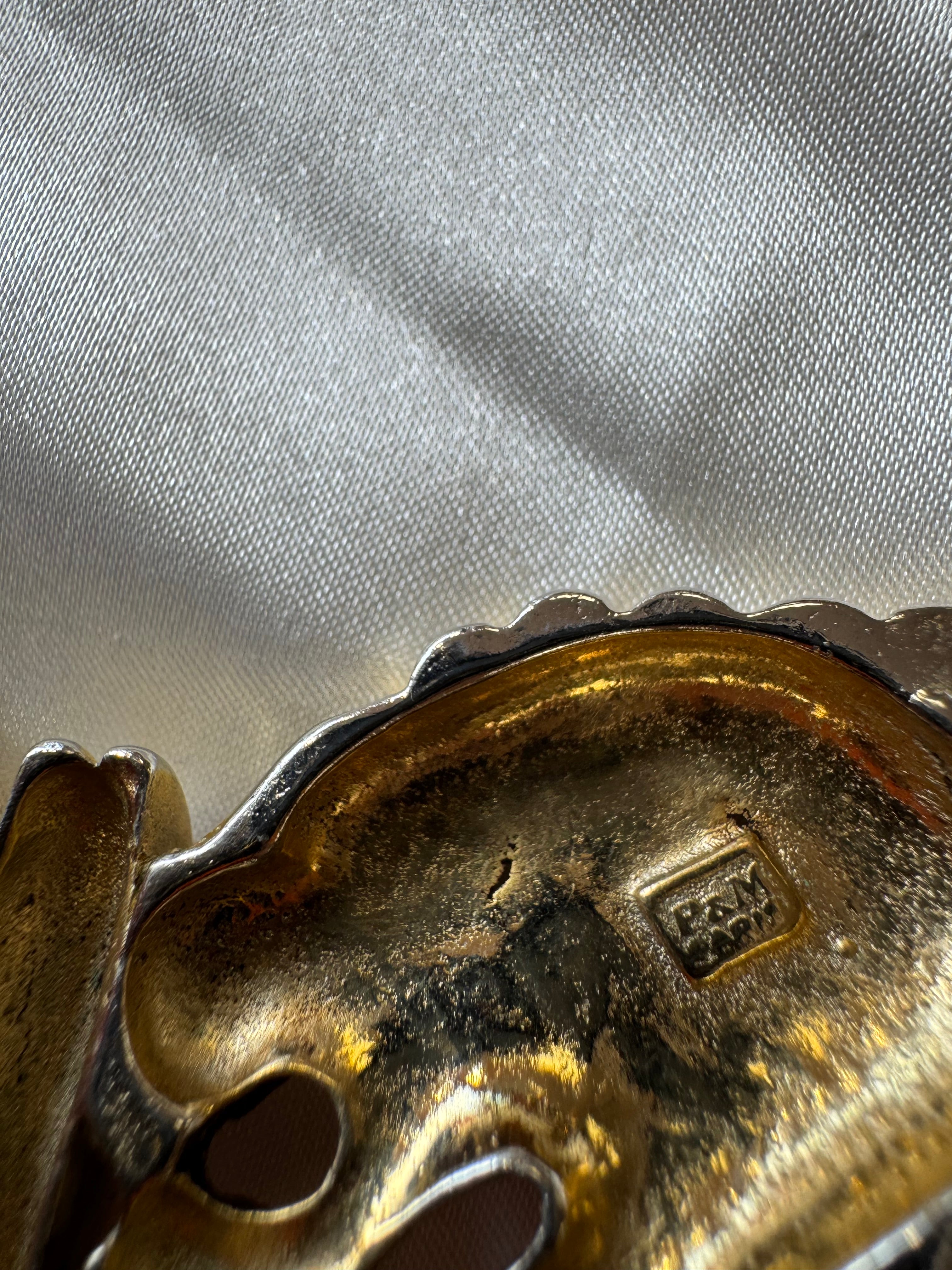 Collier en métal lion