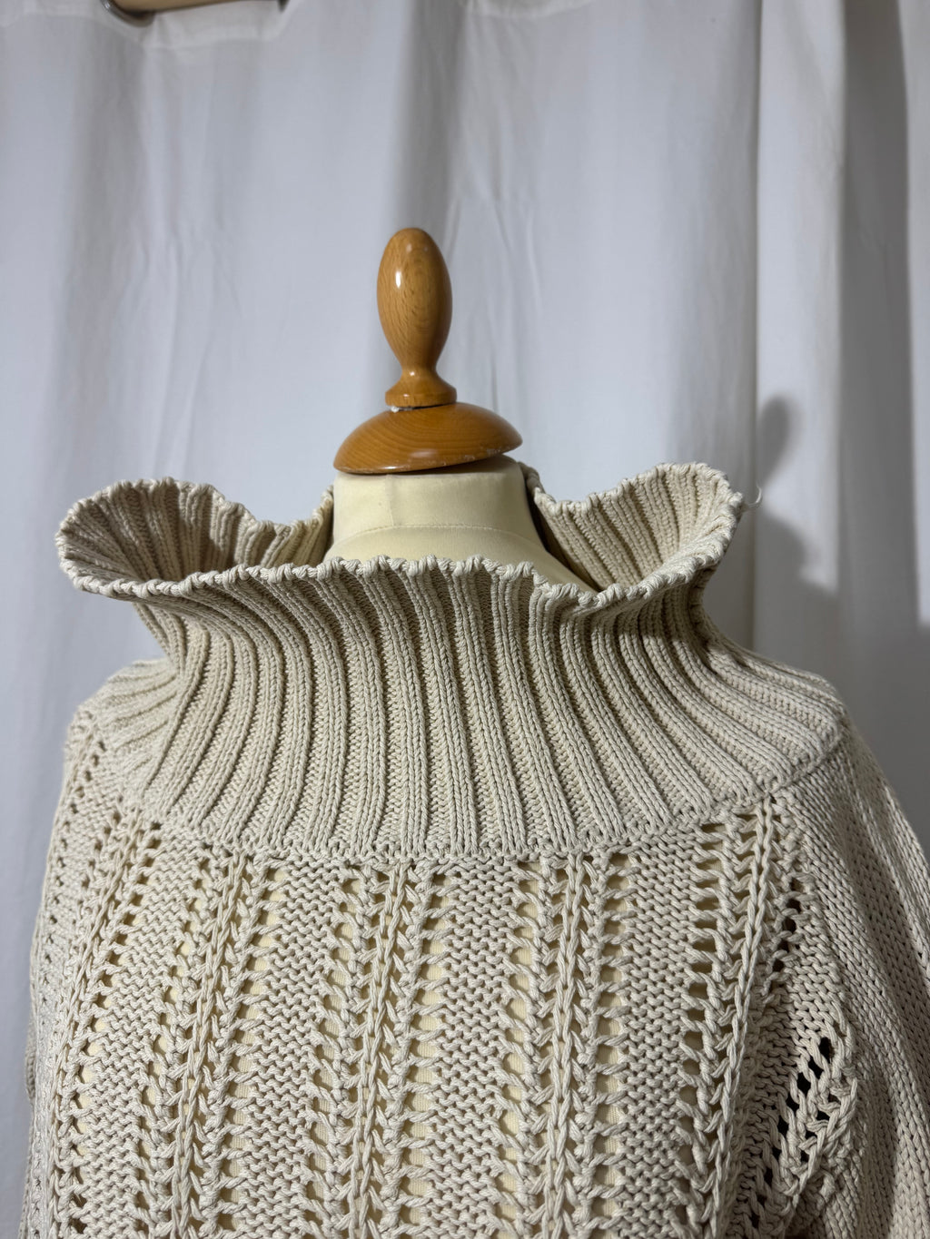 Pull ajourée beige