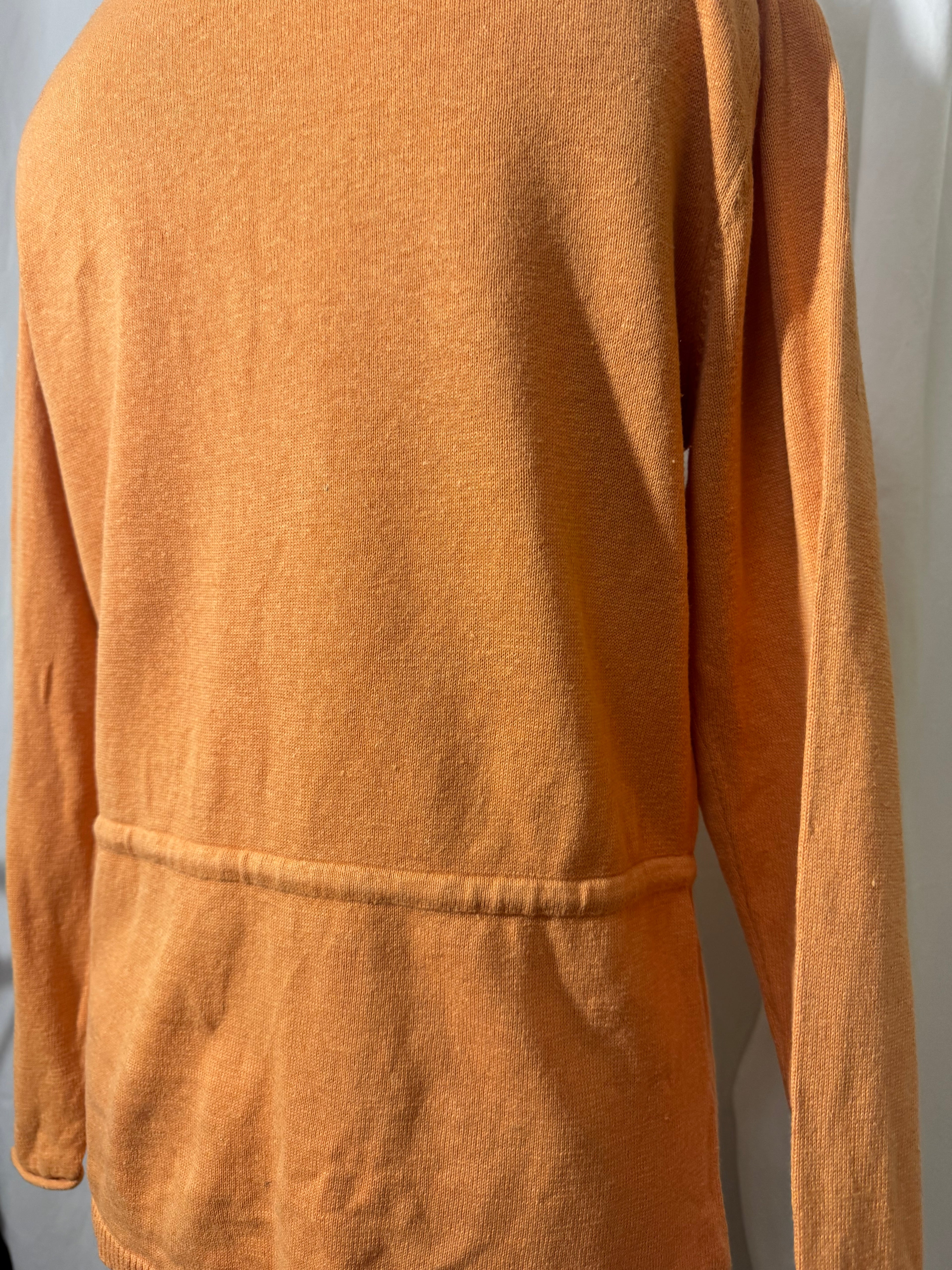 Pull orange