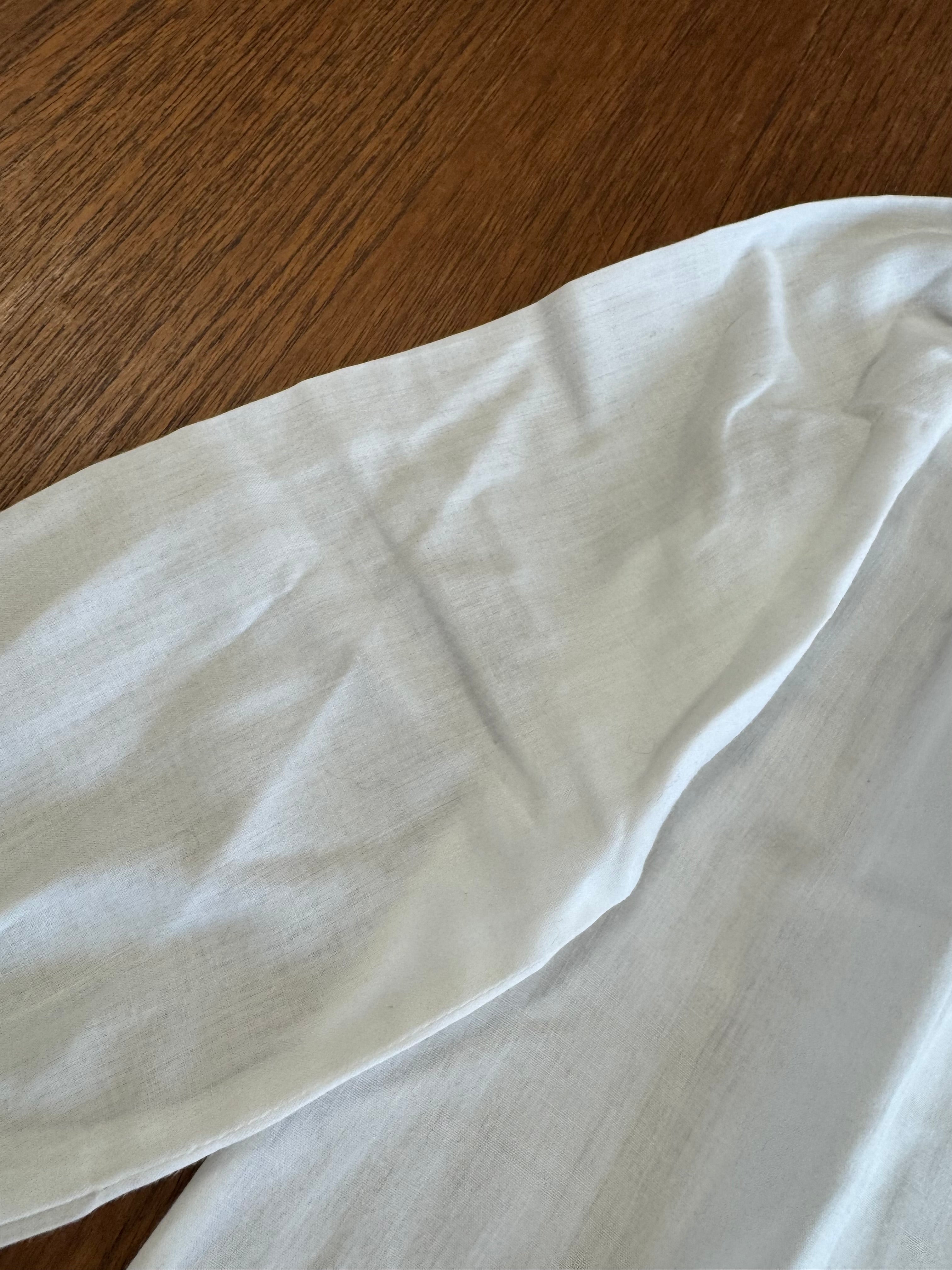 Chemise blanche brodée