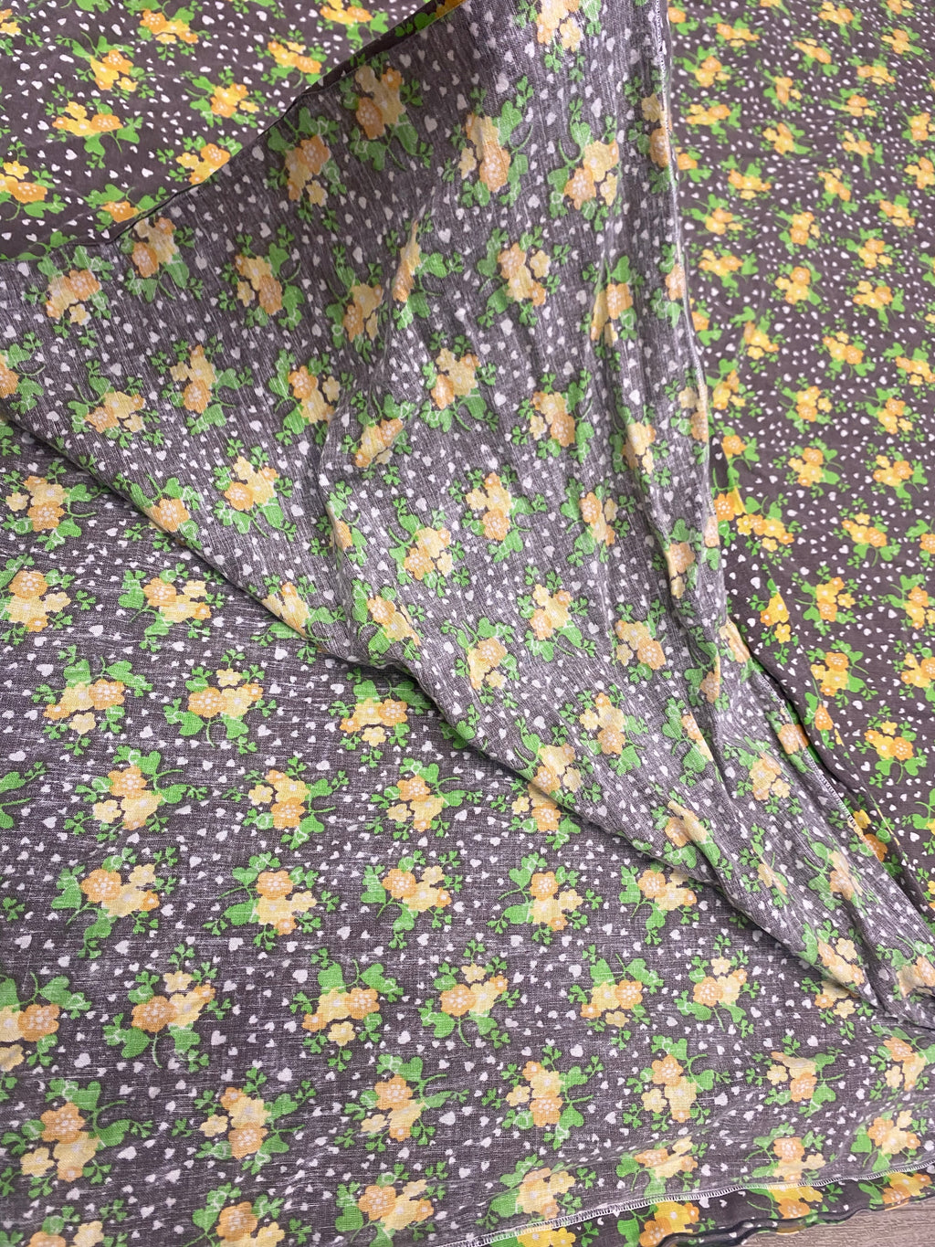 Drap à fleurs 70s