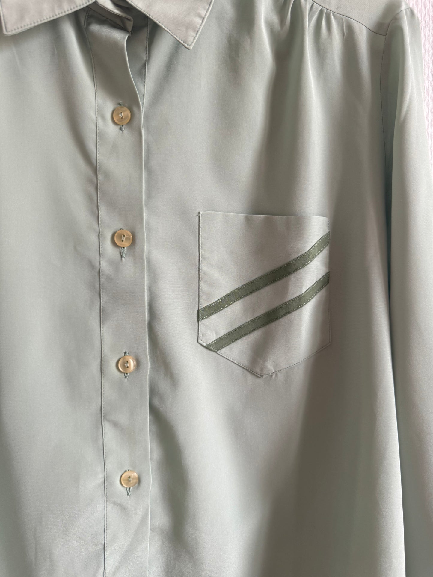 Chemise verte 80s