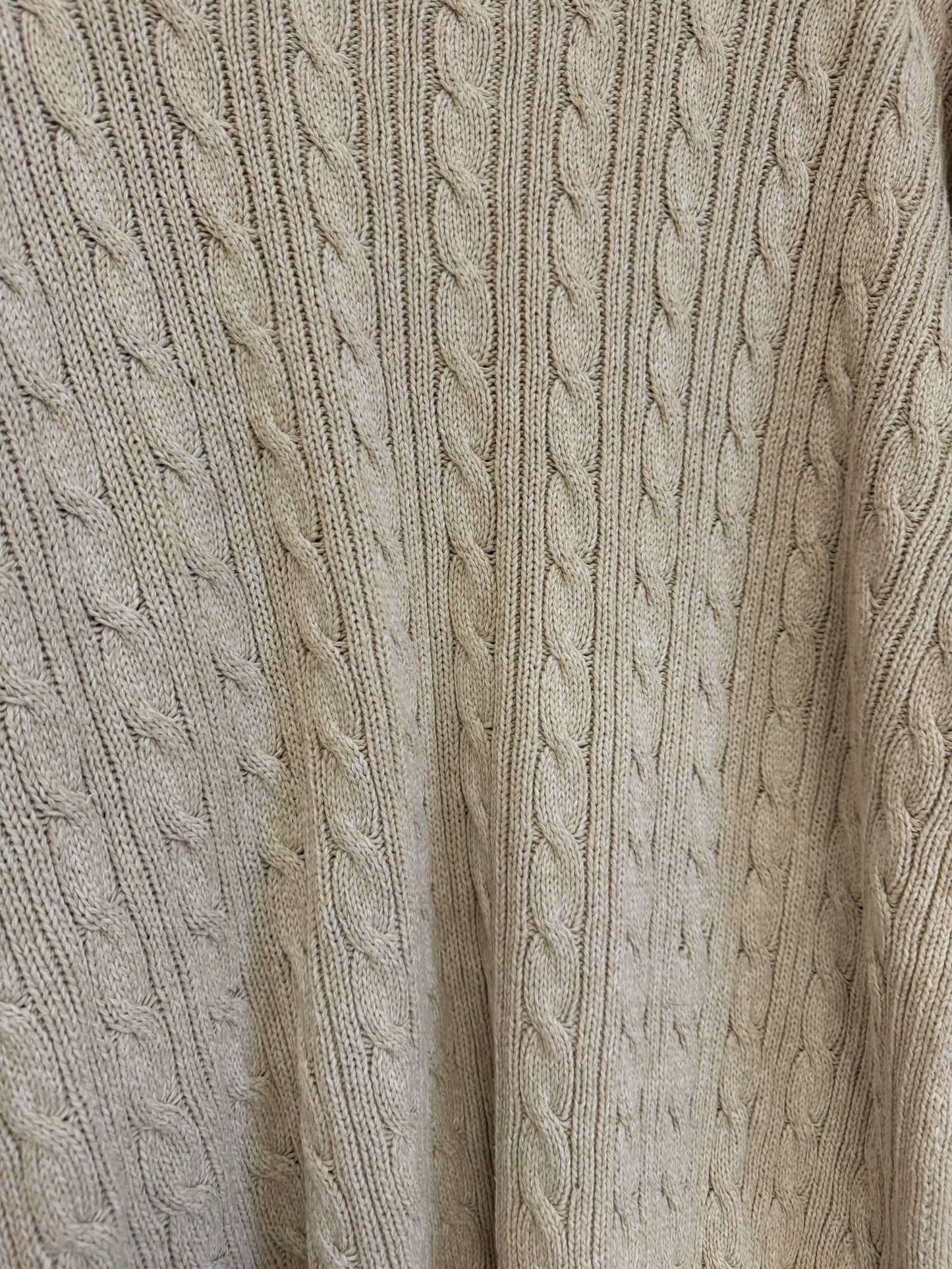 Pull en maille torsade