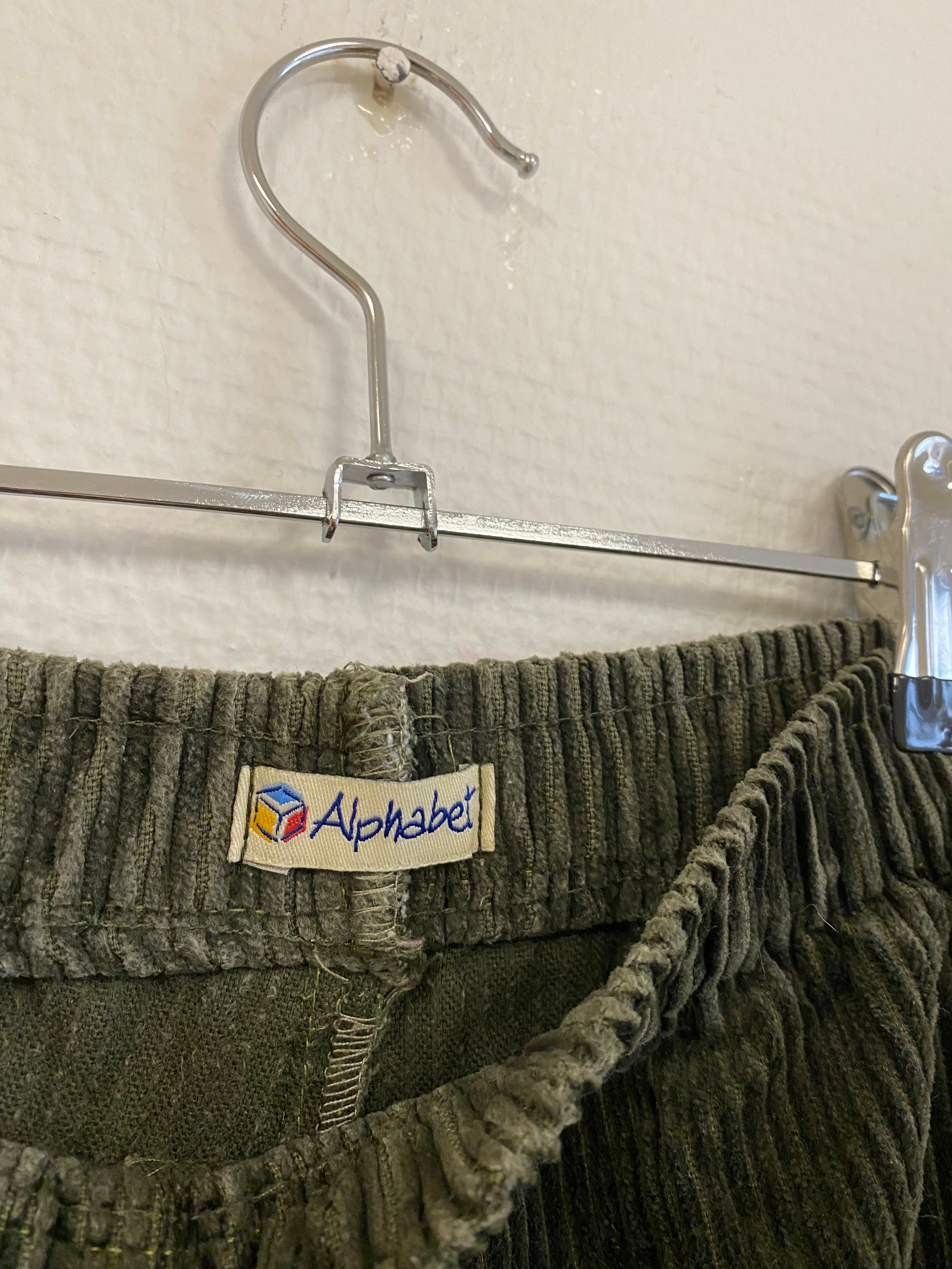 Pantalon en velours côtelé