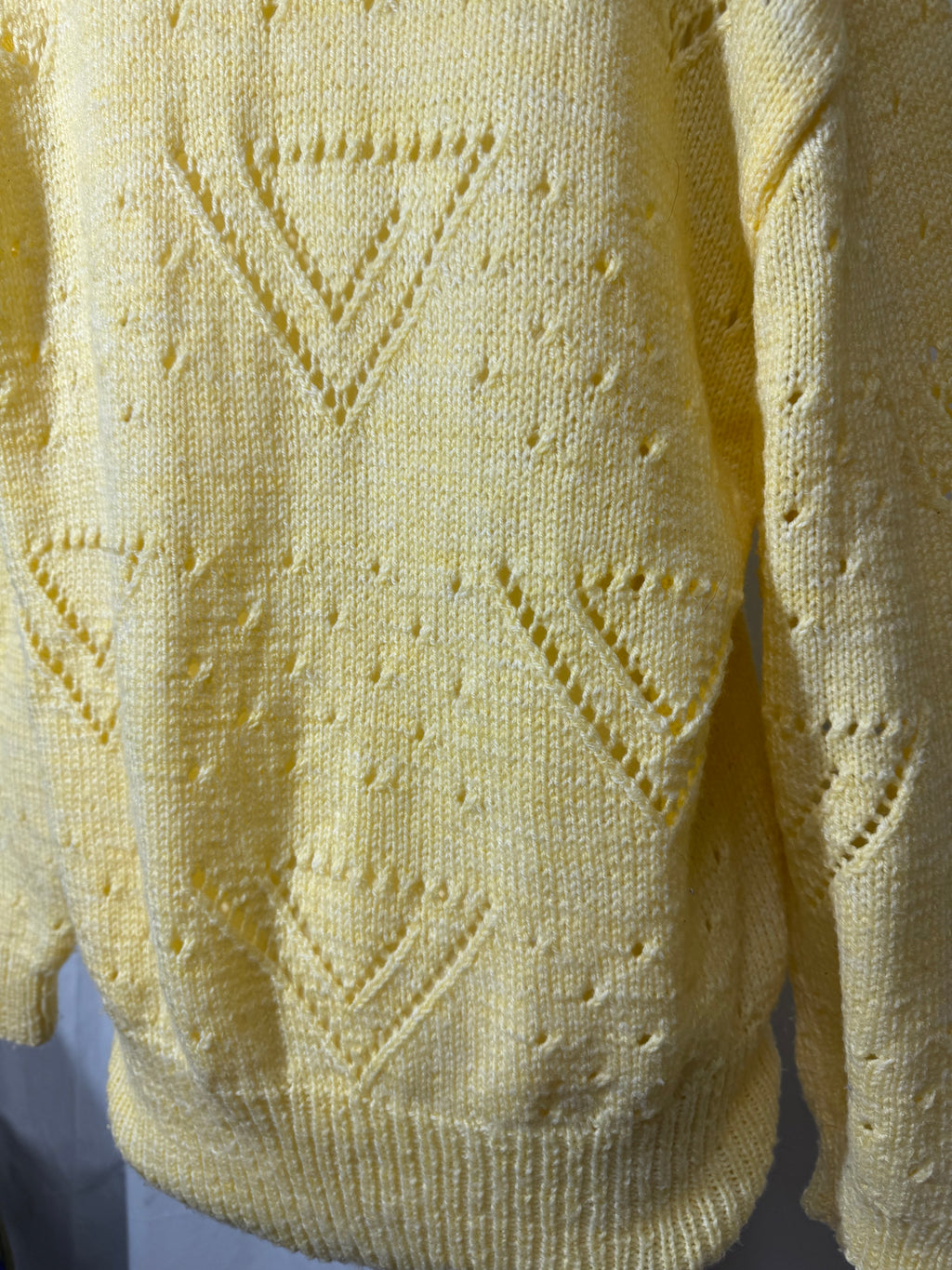 Pull jaune