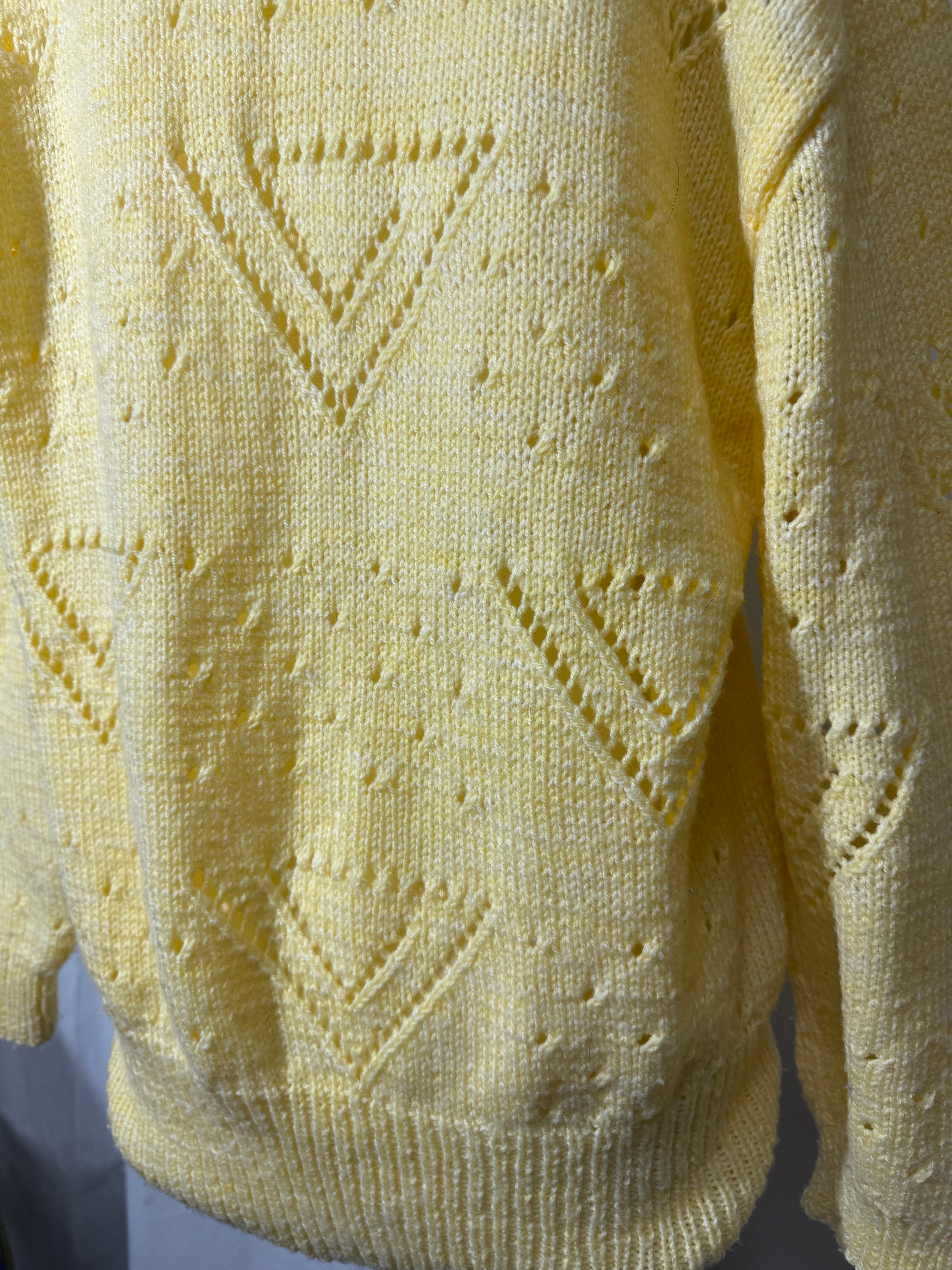 Pull jaune