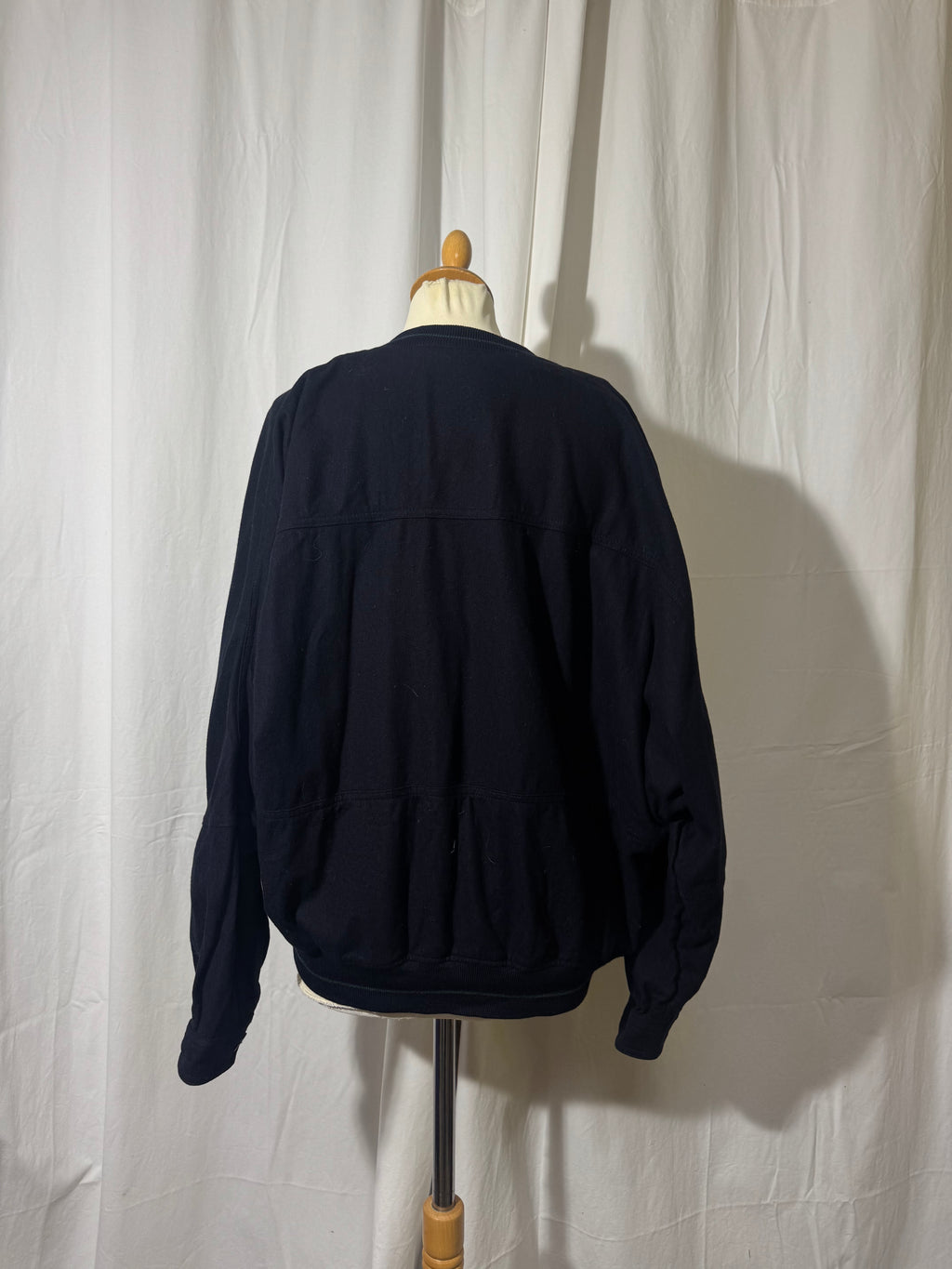 Cardigan en laine bleu marine