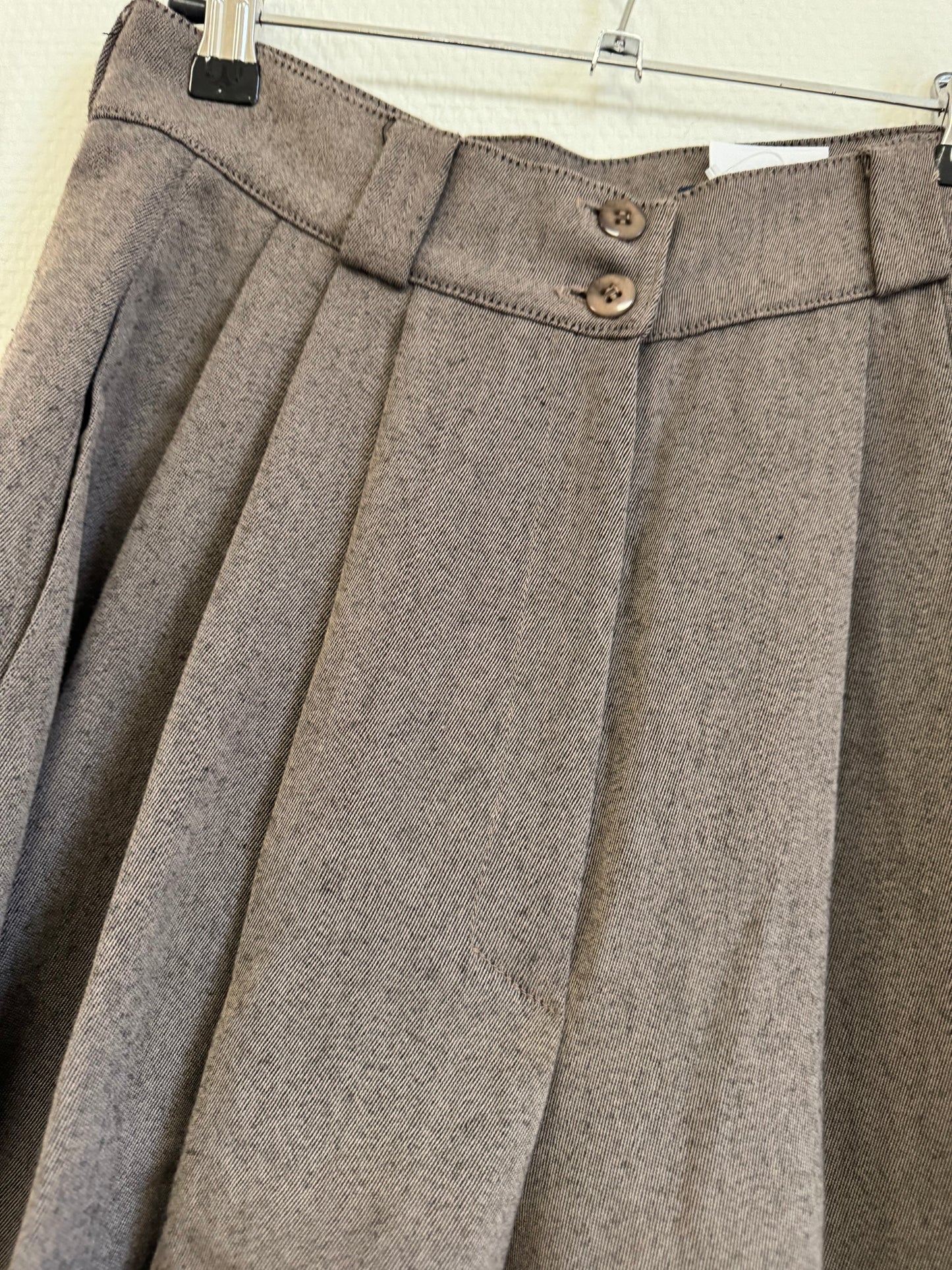 Short long beige