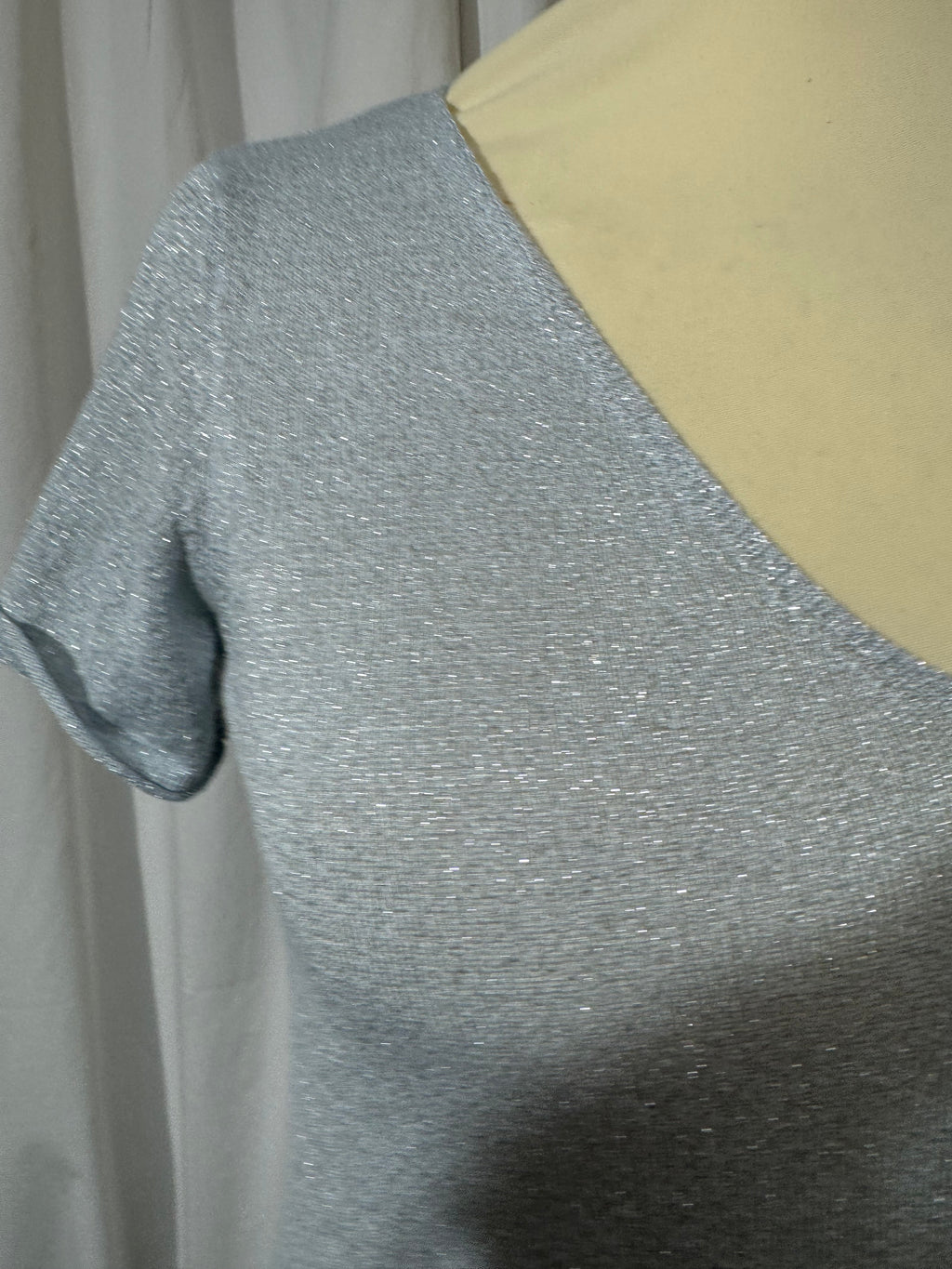 Pull à paillettes Caroll