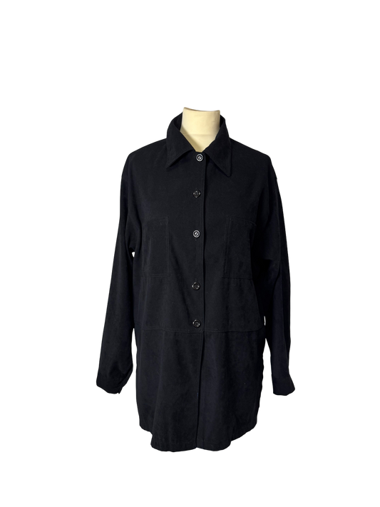 Sur chemise noir