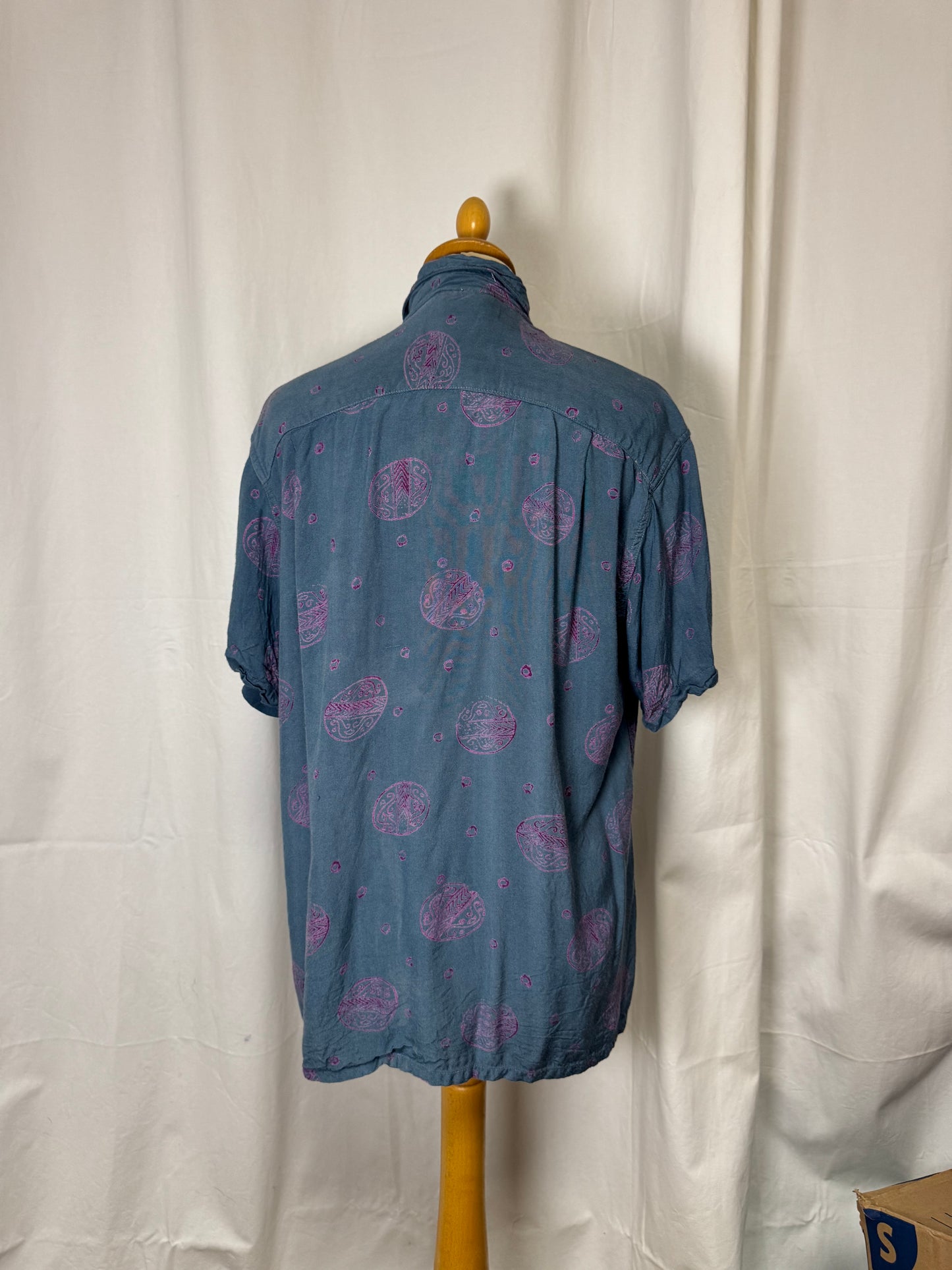 Chemise à motifs