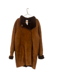 Manteau en peau lainée mi long