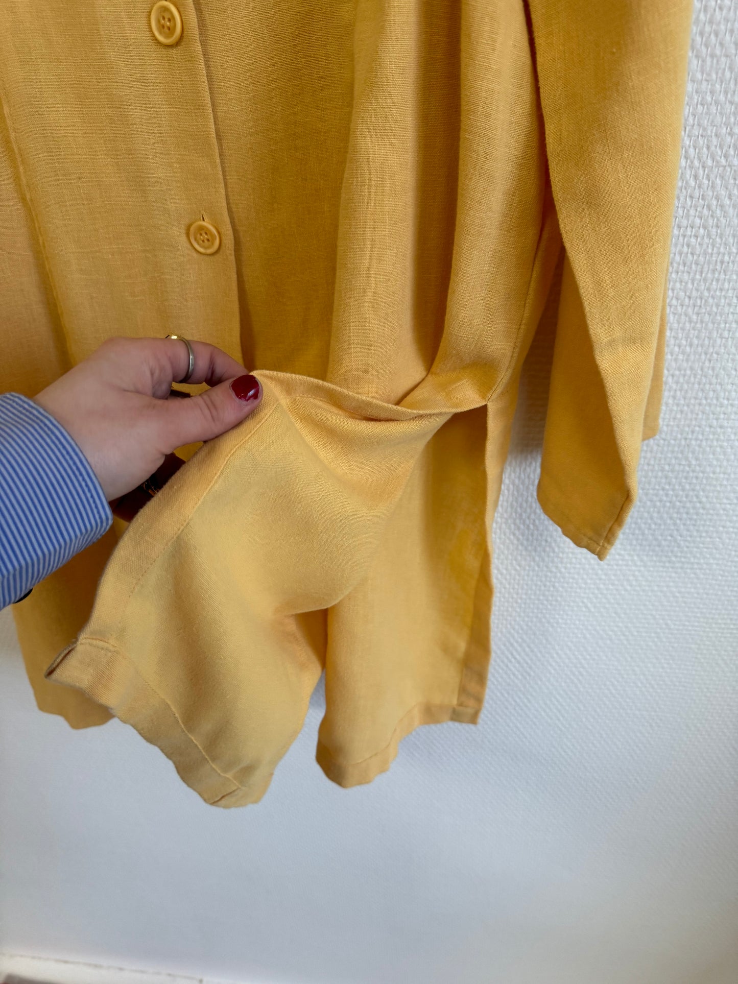 Chemise jaune