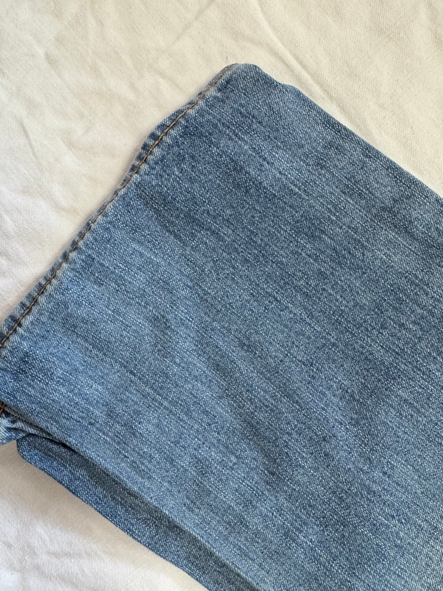 Jean Levis 511 W28 L34