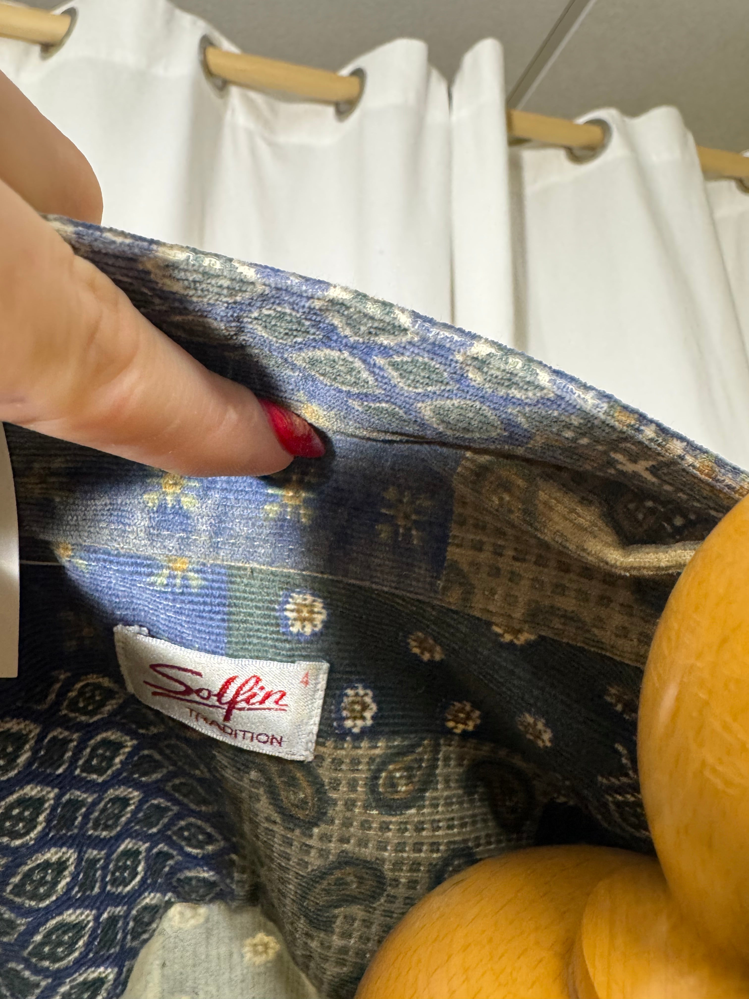 Chemise en velours à fleurs