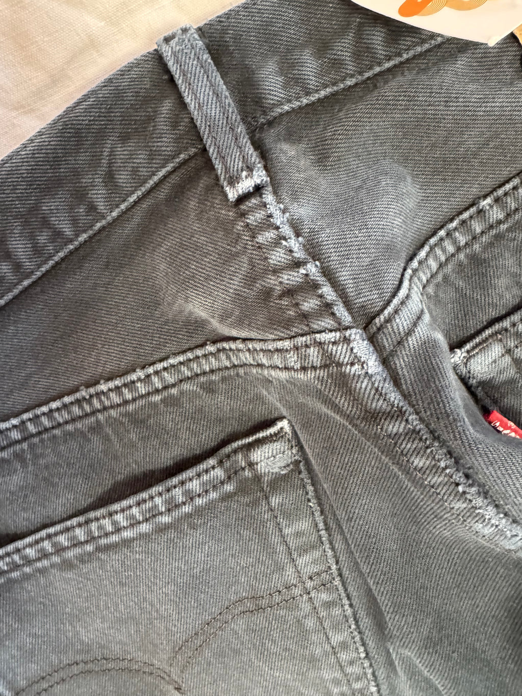 Jean Levis 501 W38 L34