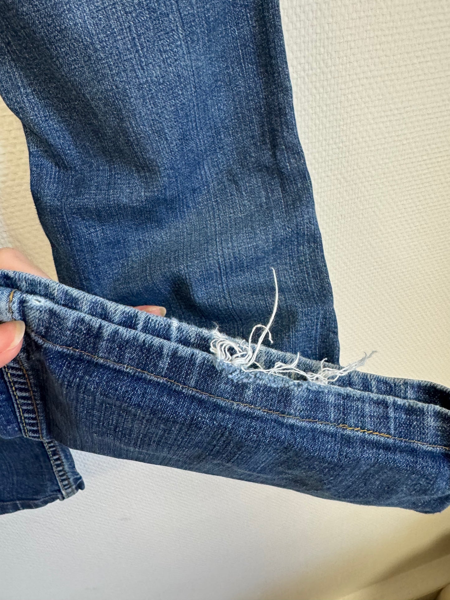 Jean Levis W28 L32