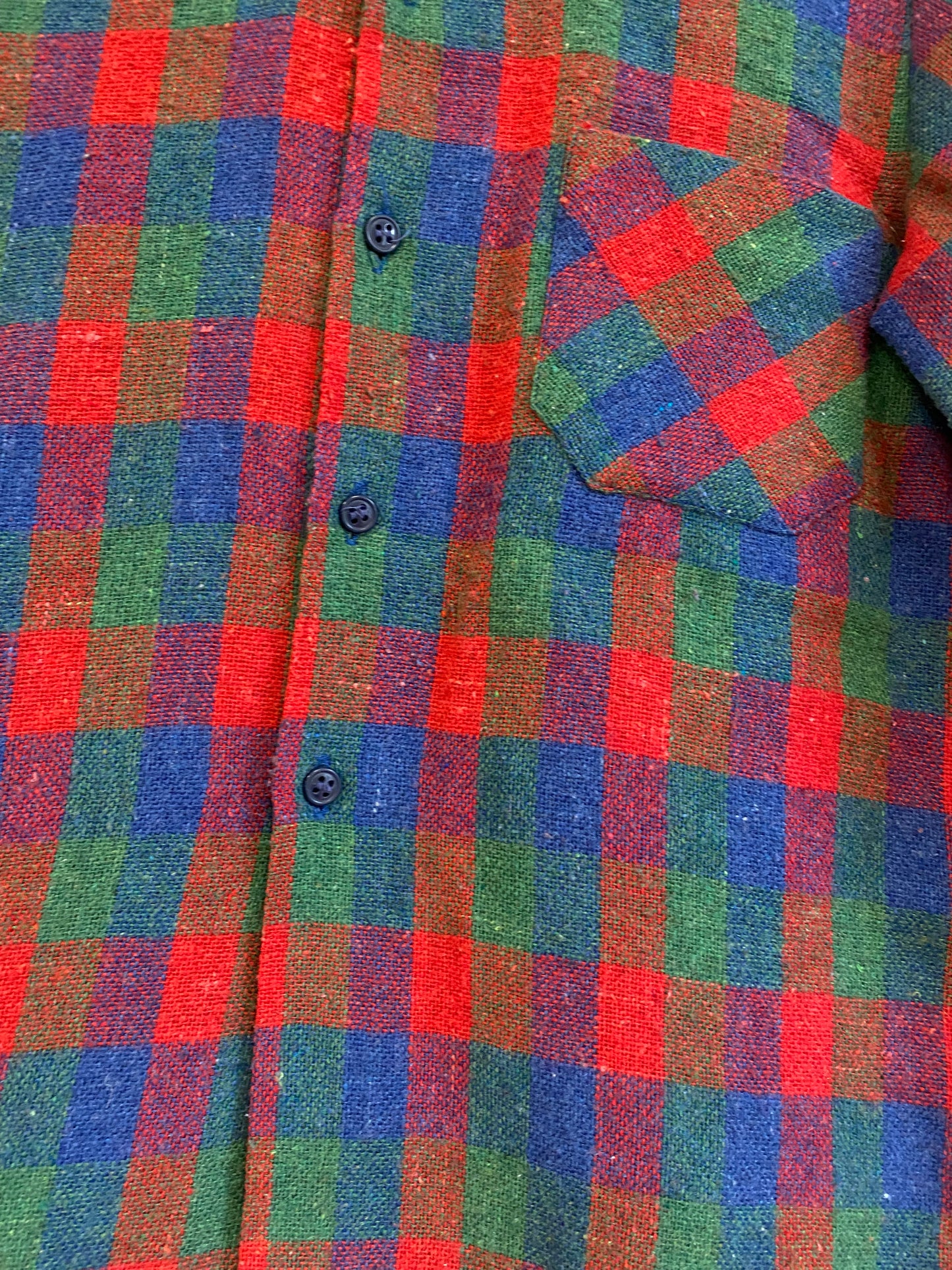 Chemise à carreaux