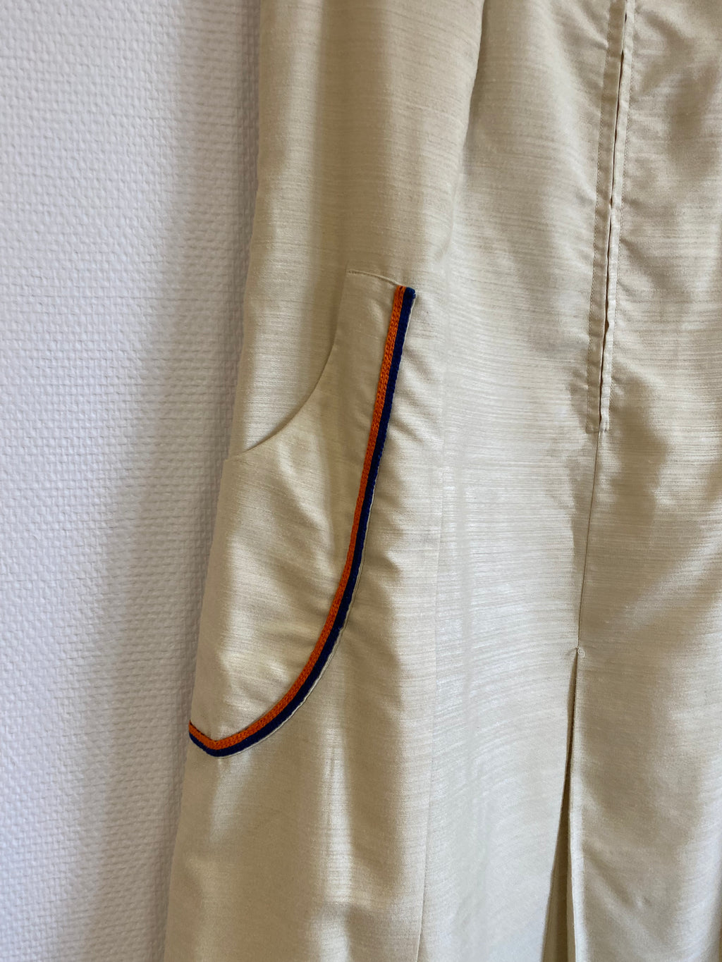 Robe beige 70s
