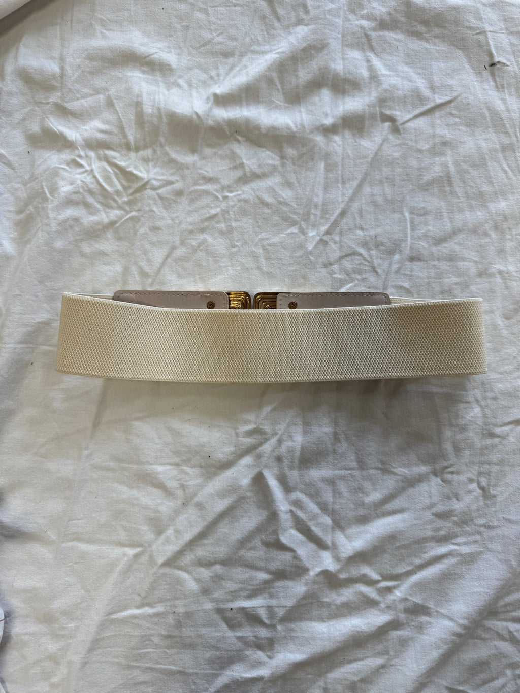 Ceinture à grosse boucle