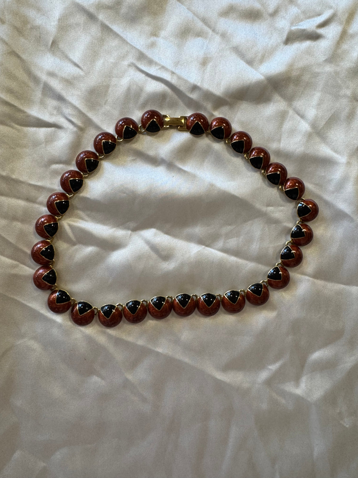Collier en métal 80s